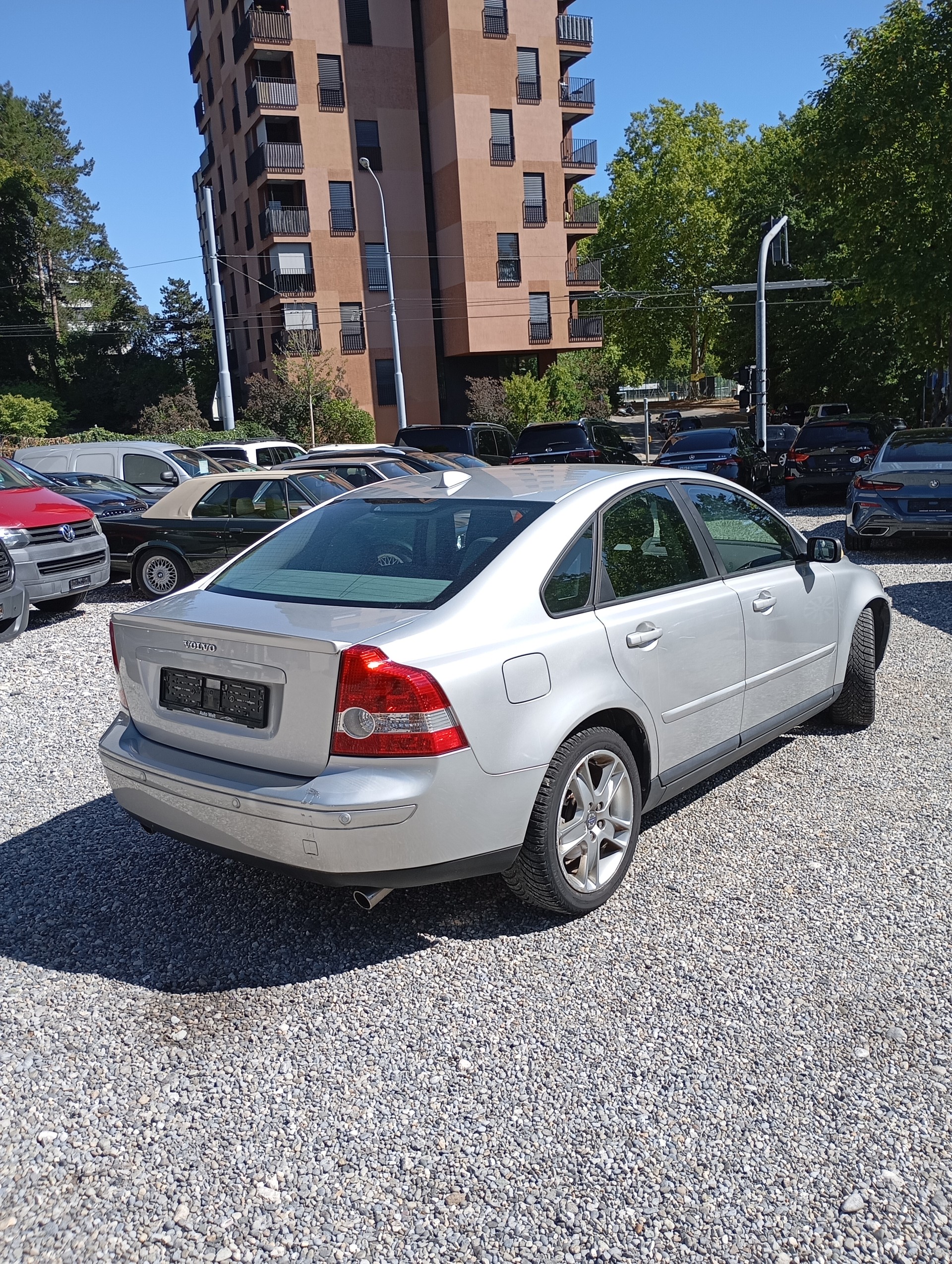 VOLVO S40 T5 Kinetic-image-3