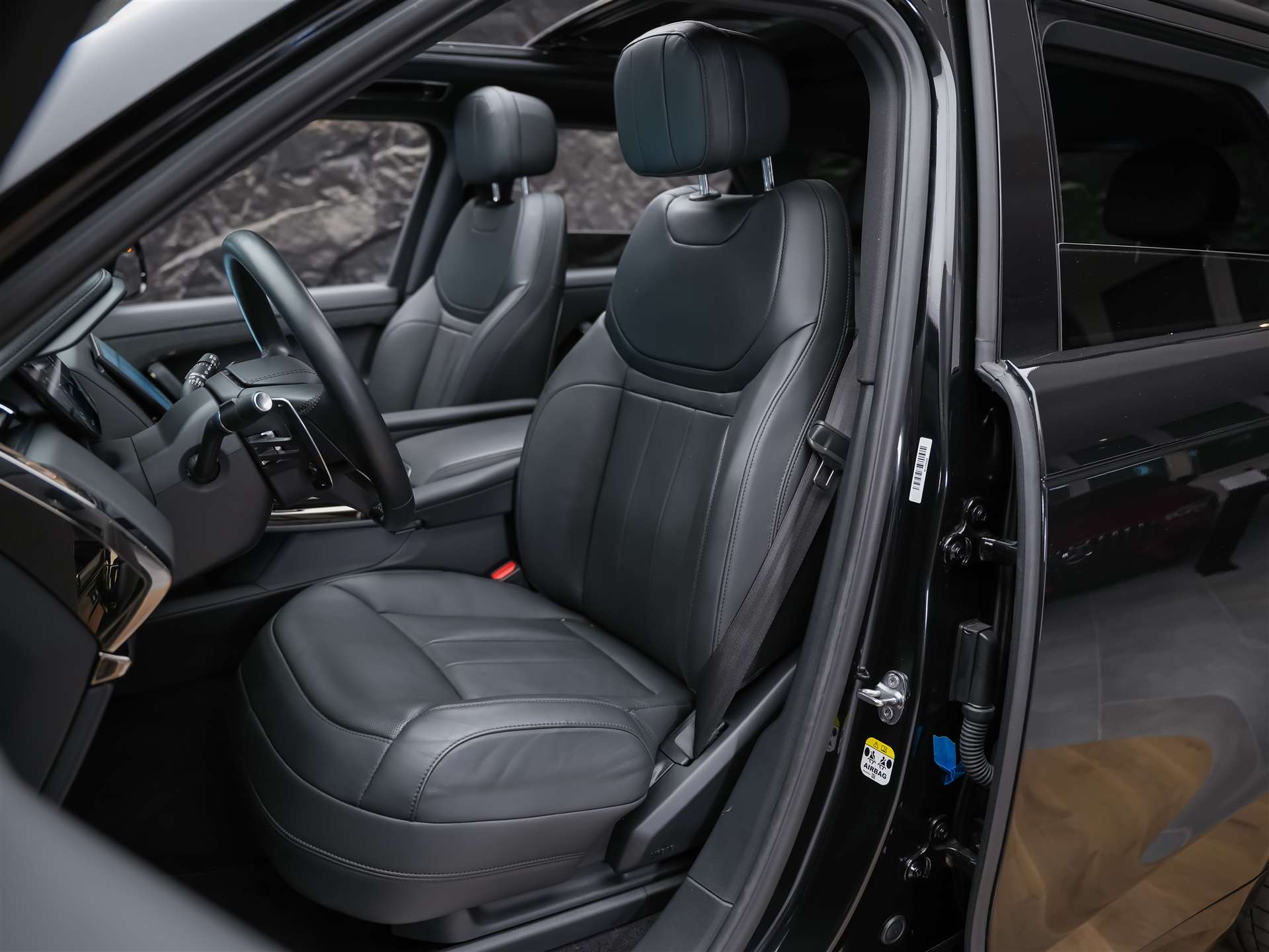 LAND ROVER Range Rover Sport 3.0 I6 300 SE Dynamic *24" Felgen*Panorama*Sitzlüftung*Head-Up*360° Kamera*-image-8