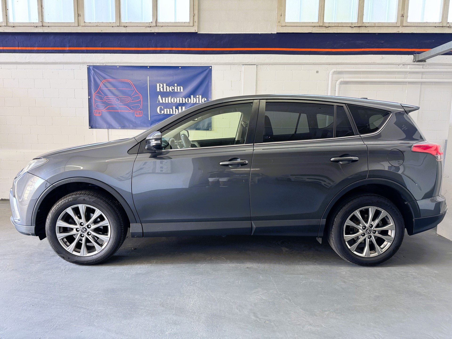TOYOTA RAV-4 2.0 Style Multidrive S-image-2