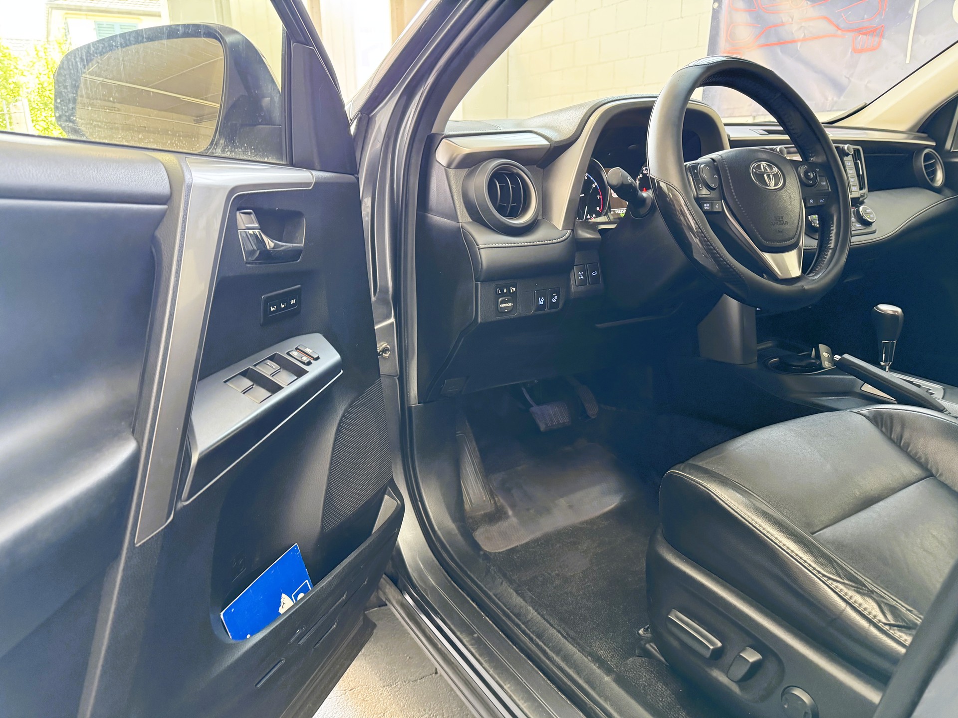 TOYOTA RAV-4 2.0 Style Multidrive S-image-4