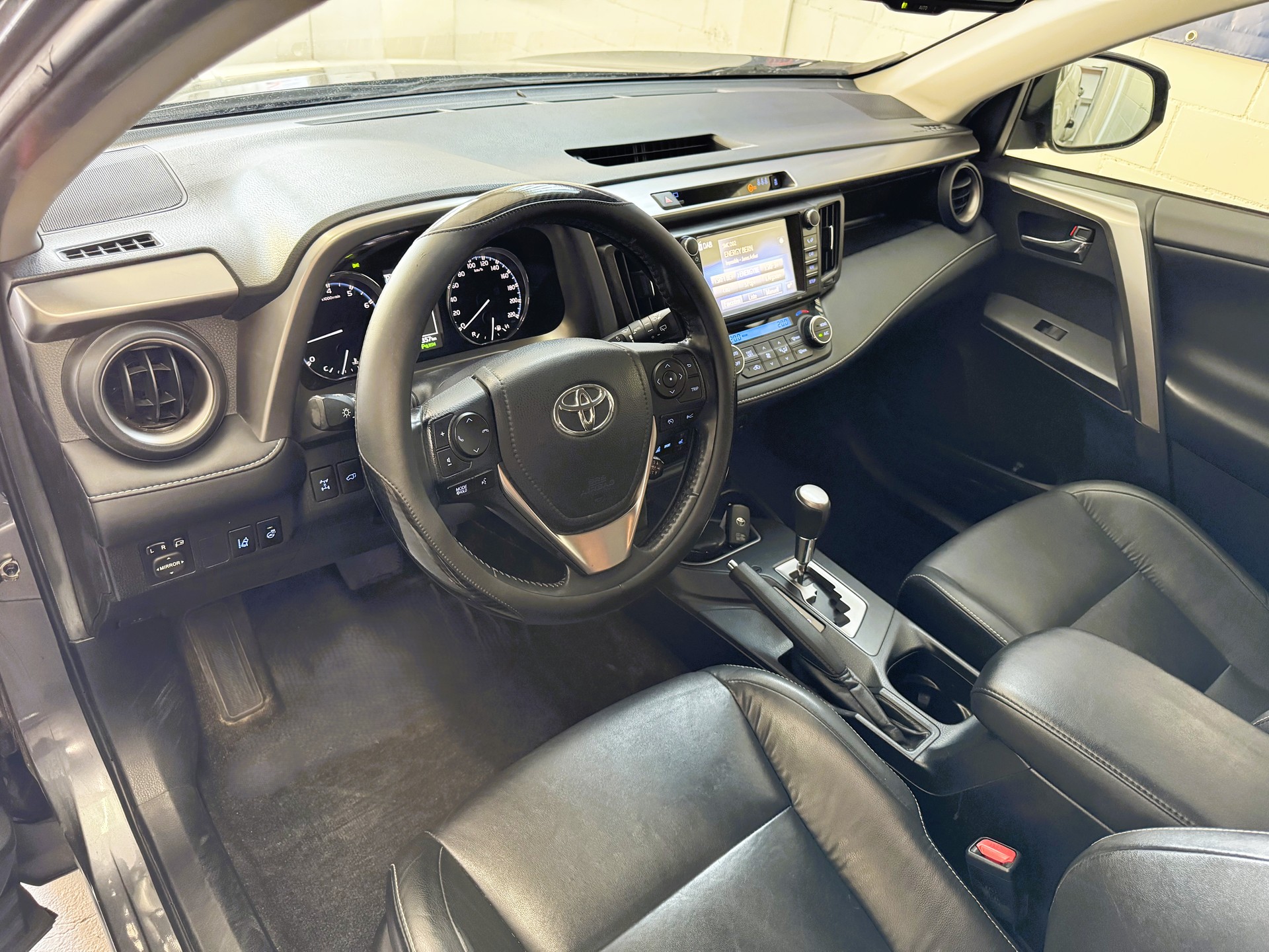 TOYOTA RAV-4 2.0 Style Multidrive S-image-5