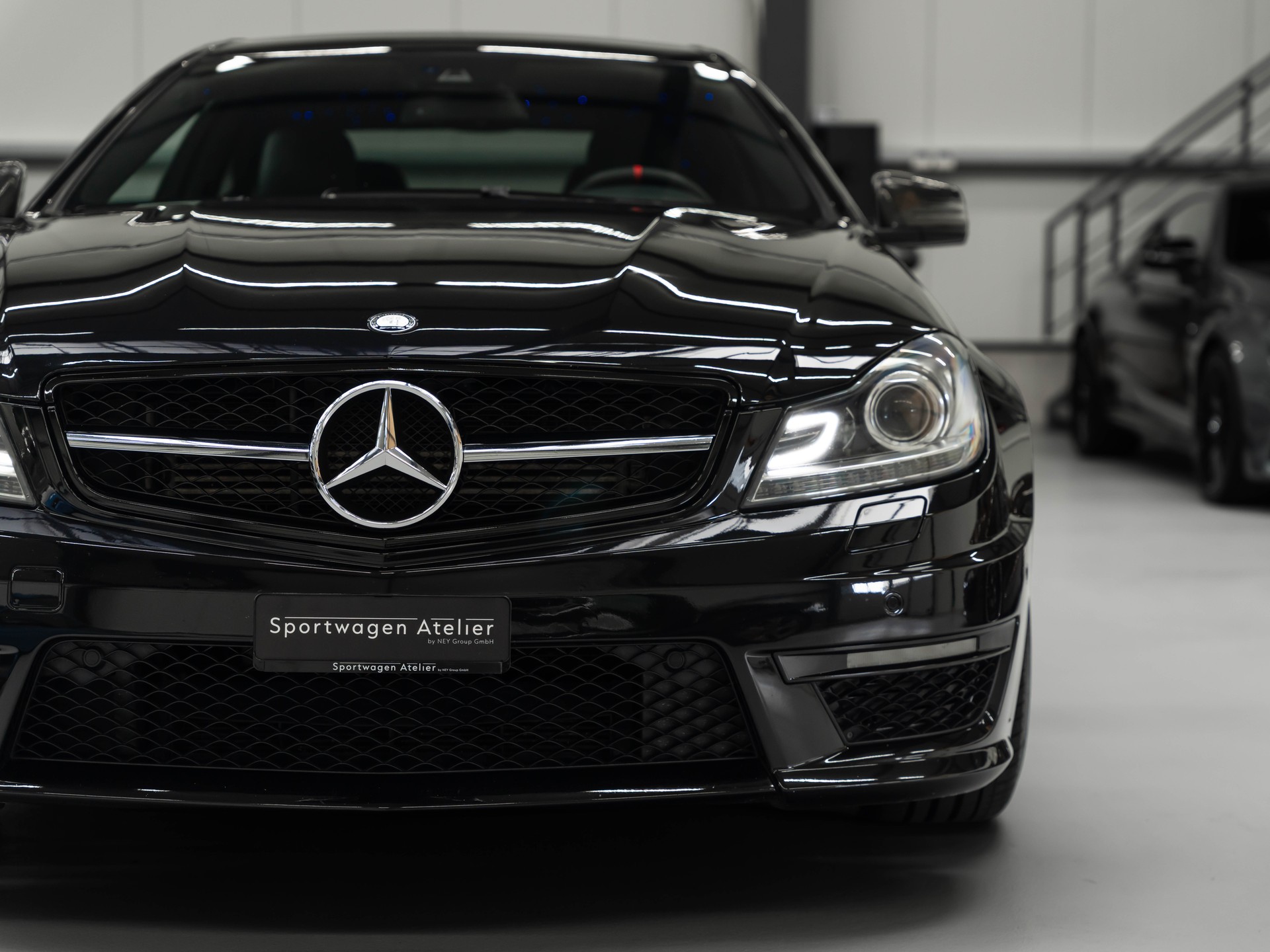 MERCEDES-BENZ C 63 Coupé AMG Speedshift MCT-image-12