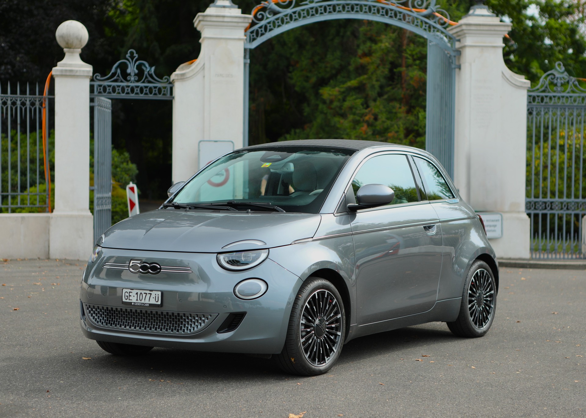 FIAT 500 electric 87 kW La Prima-image-2