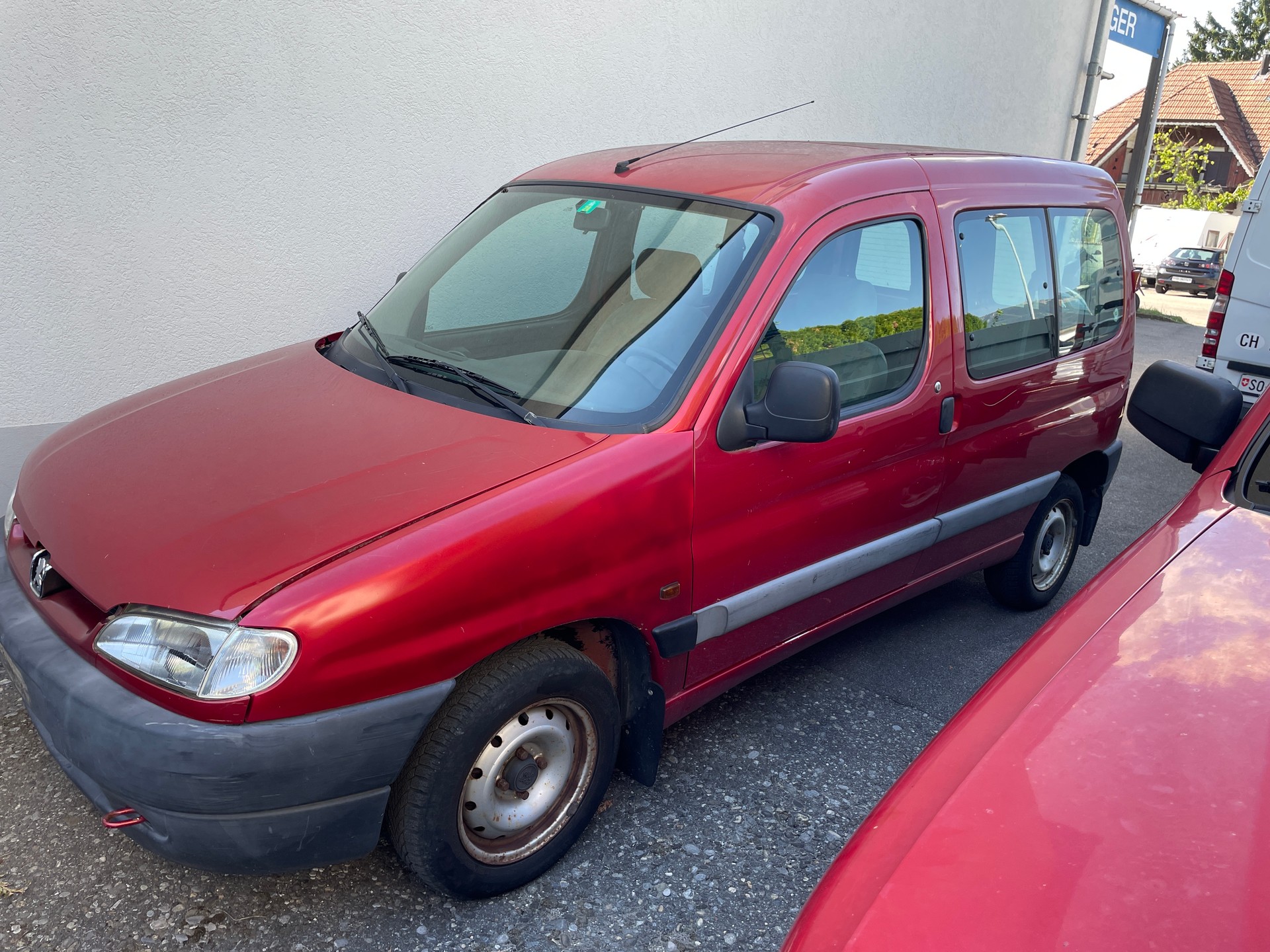 PEUGEOT Partner 1.4-image-0