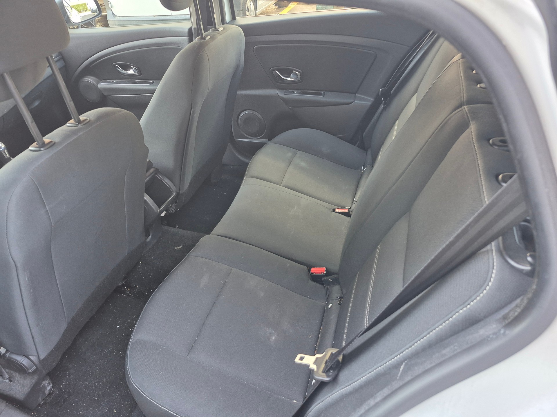 RENAULT Mégane Grandtour 1.5 dCi Bose EDC-image-6