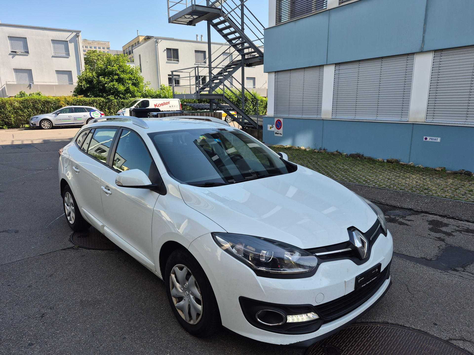RENAULT Mégane Grandtour 1.5 dCi Bose EDC-image-2