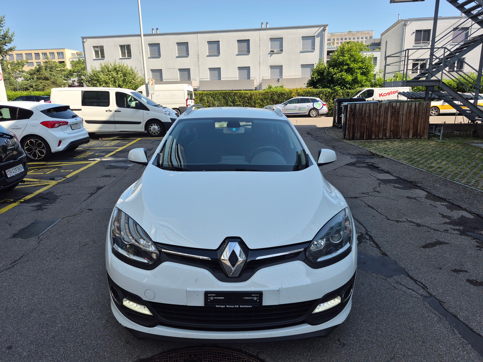 RENAULT Mégane Grandtour 1.5 dCi Bose EDC-image-1