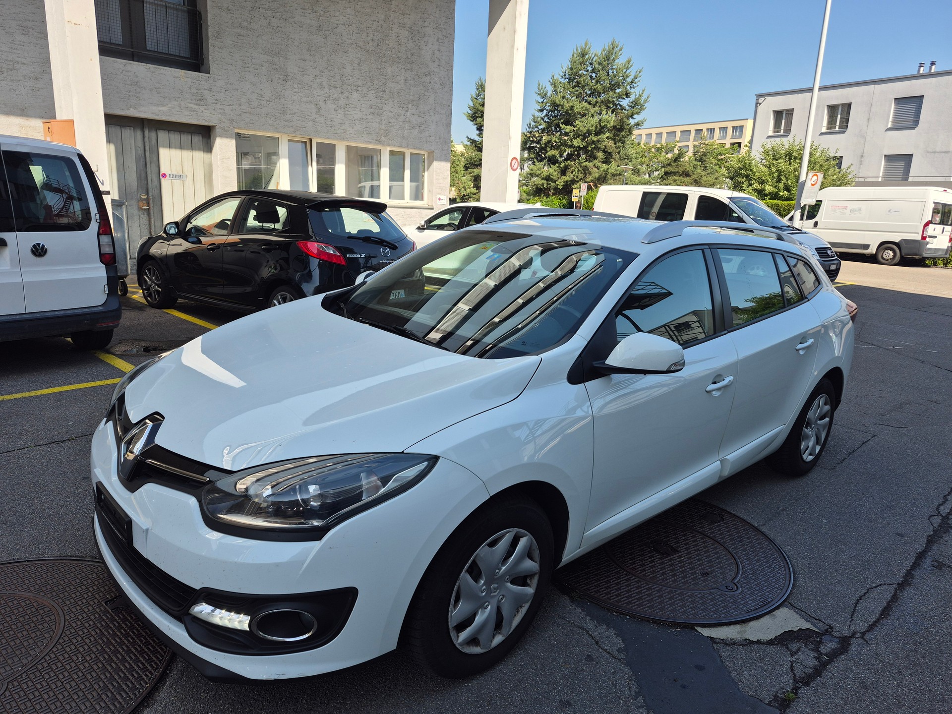 RENAULT Mégane Grandtour 1.5 dCi Bose EDC-image-0