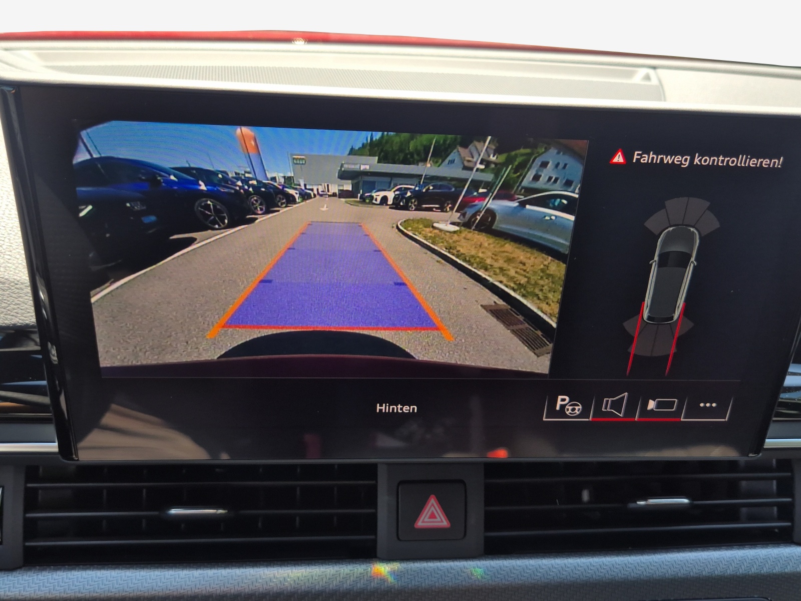 AUDI RS4 Avant quattro tiptronic-image-15