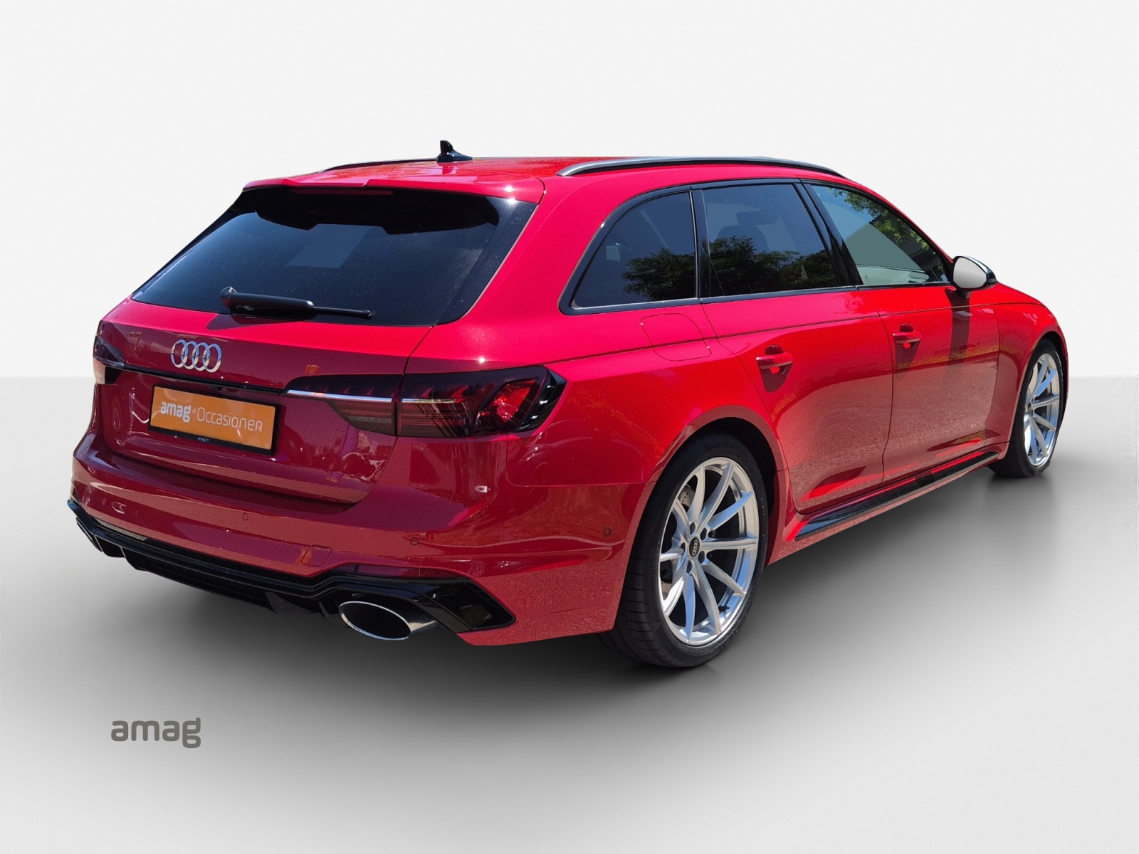 AUDI RS4 Avant quattro tiptronic-image-4