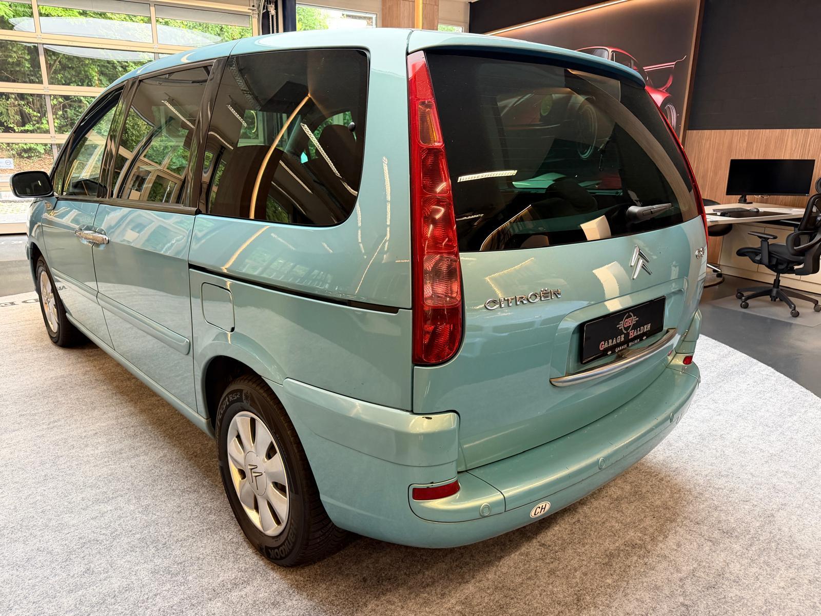CITROEN C8 Minivan 2.2 16V HDi Exclusive-image-3