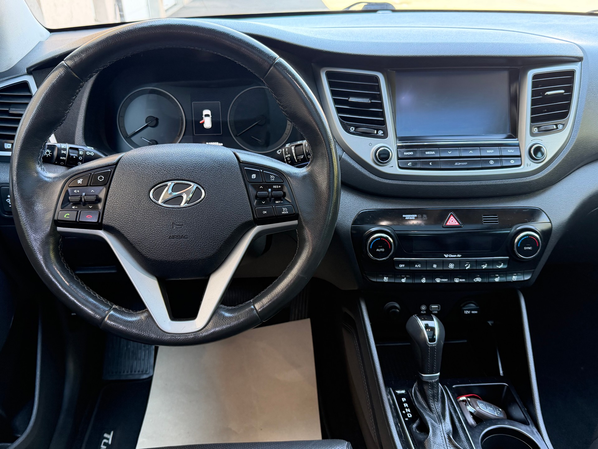 HYUNDAI Tucson 2.0 CRDI Vertex 4WD Automatic-image-10