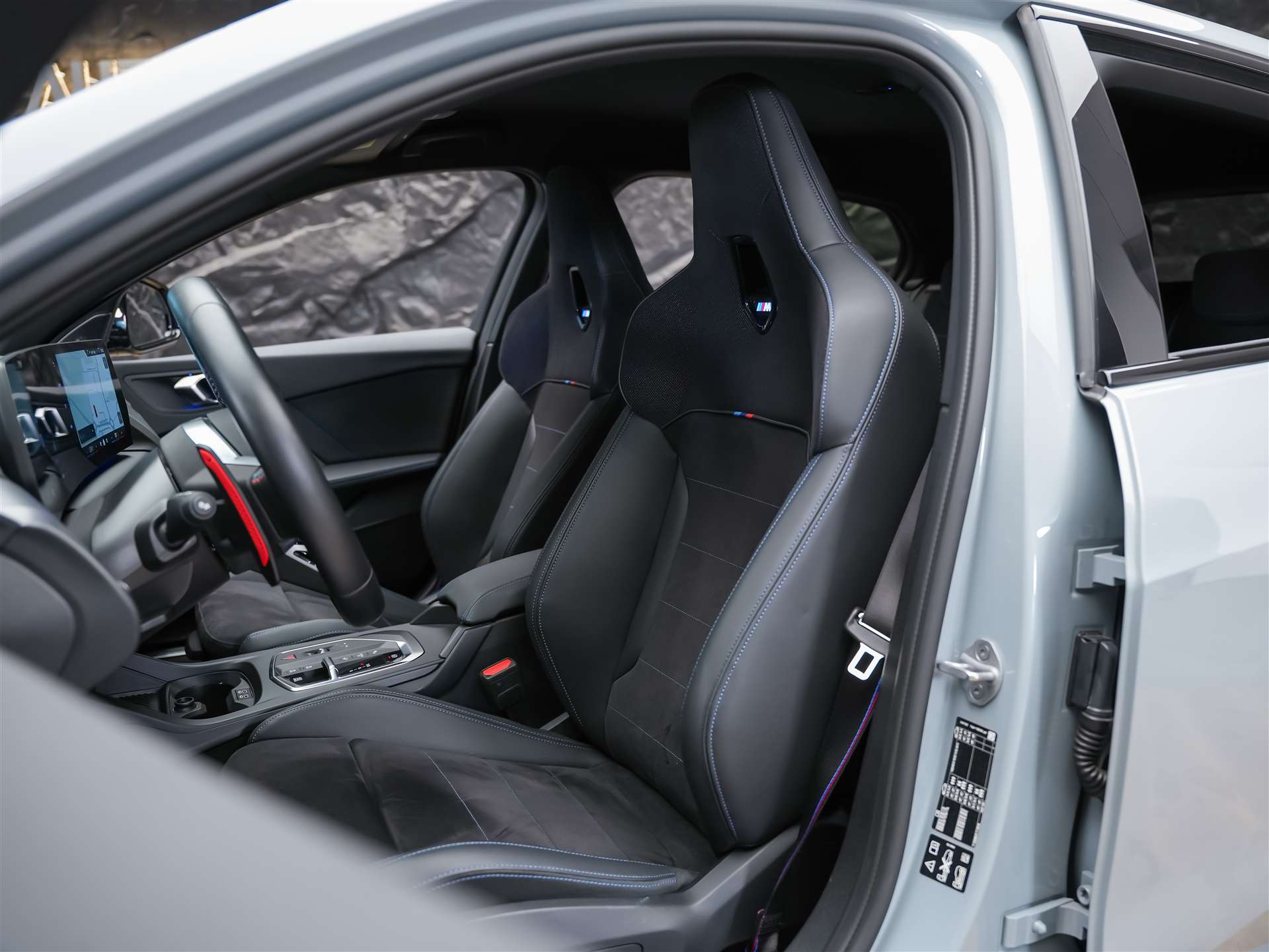 BMW M135 xDrive M Sport Pro *Schalensitze*Harman/Kardon*Assistenten*-image-8