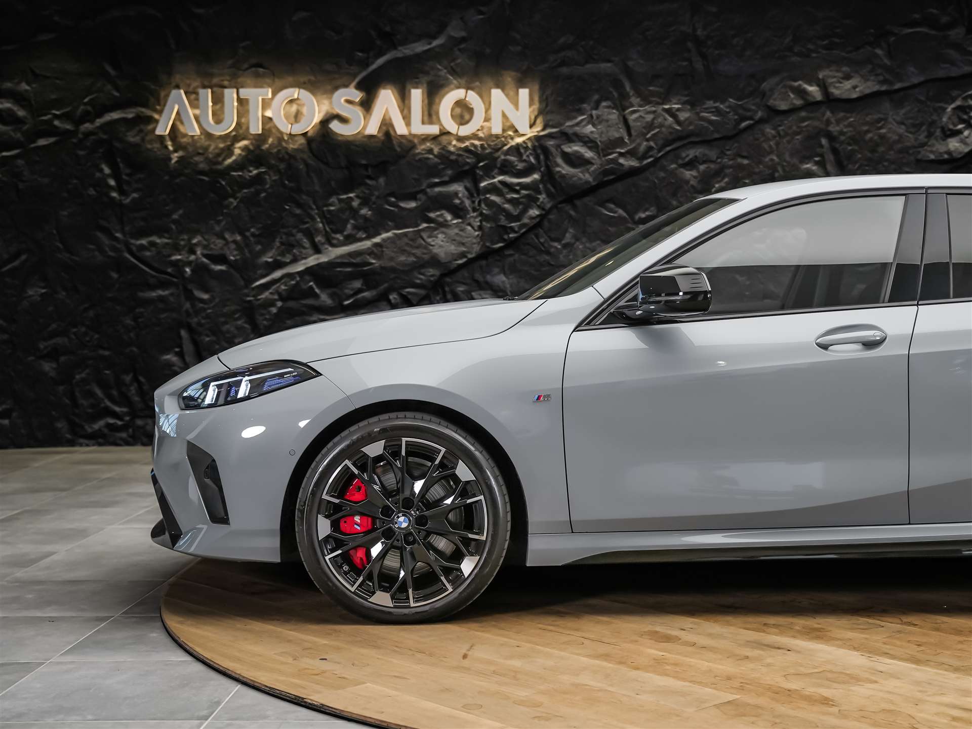 BMW M135 xDrive M Sport Pro *Schalensitze*Harman/Kardon*Assistenten*-image-15