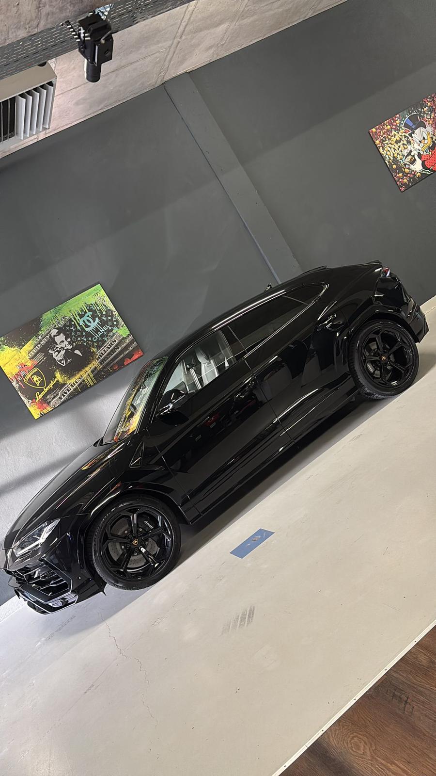 LAMBORGHINI 4.0-image-0