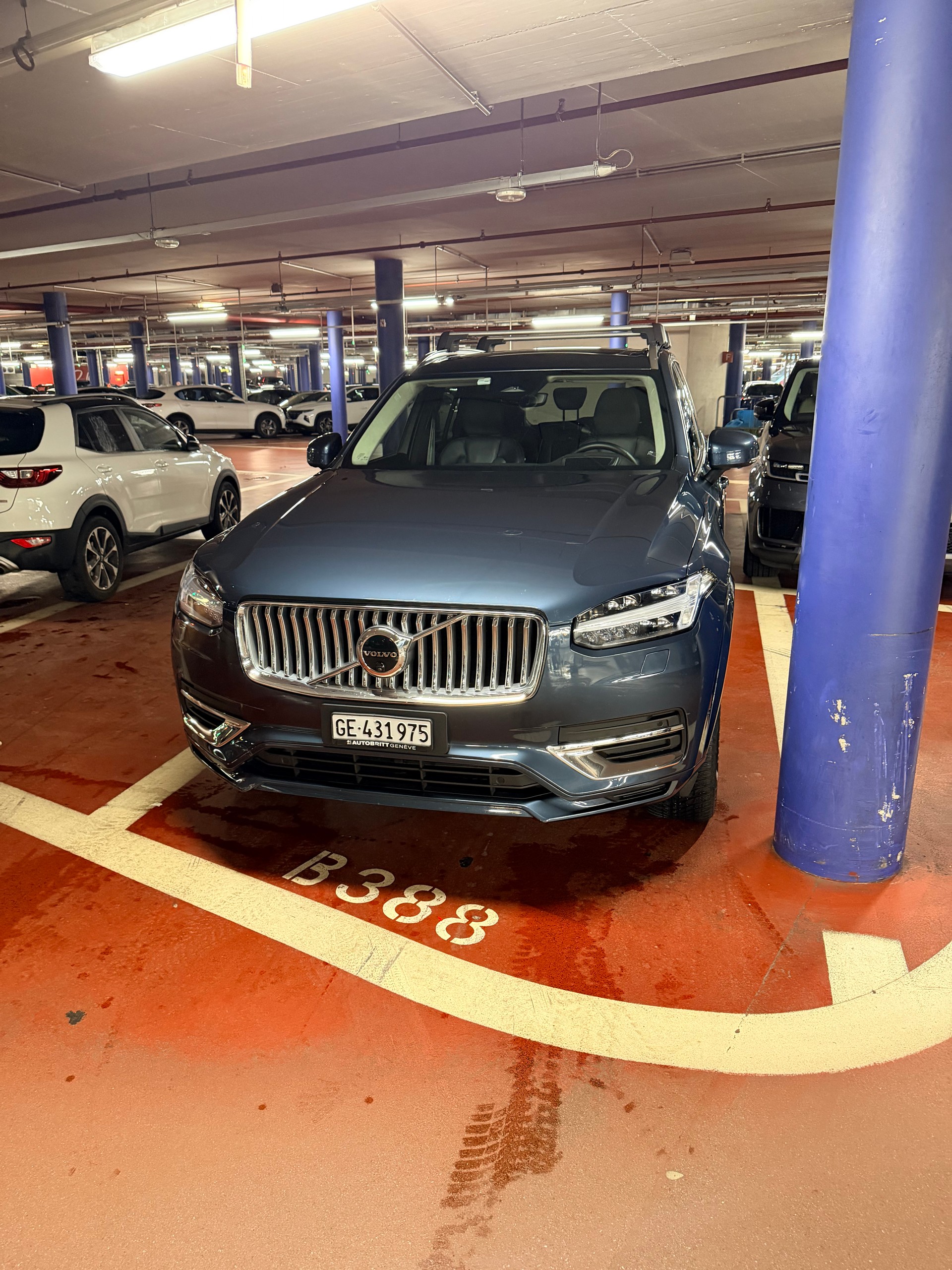 VOLVO 2.0 T8 TE Ultimate Bright 7P. eAWD-image-1