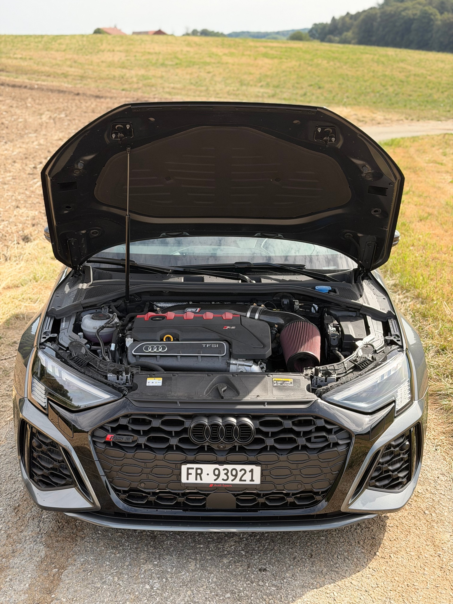 AUDI 2.5 TFSI quattro S-Tronic-image-3