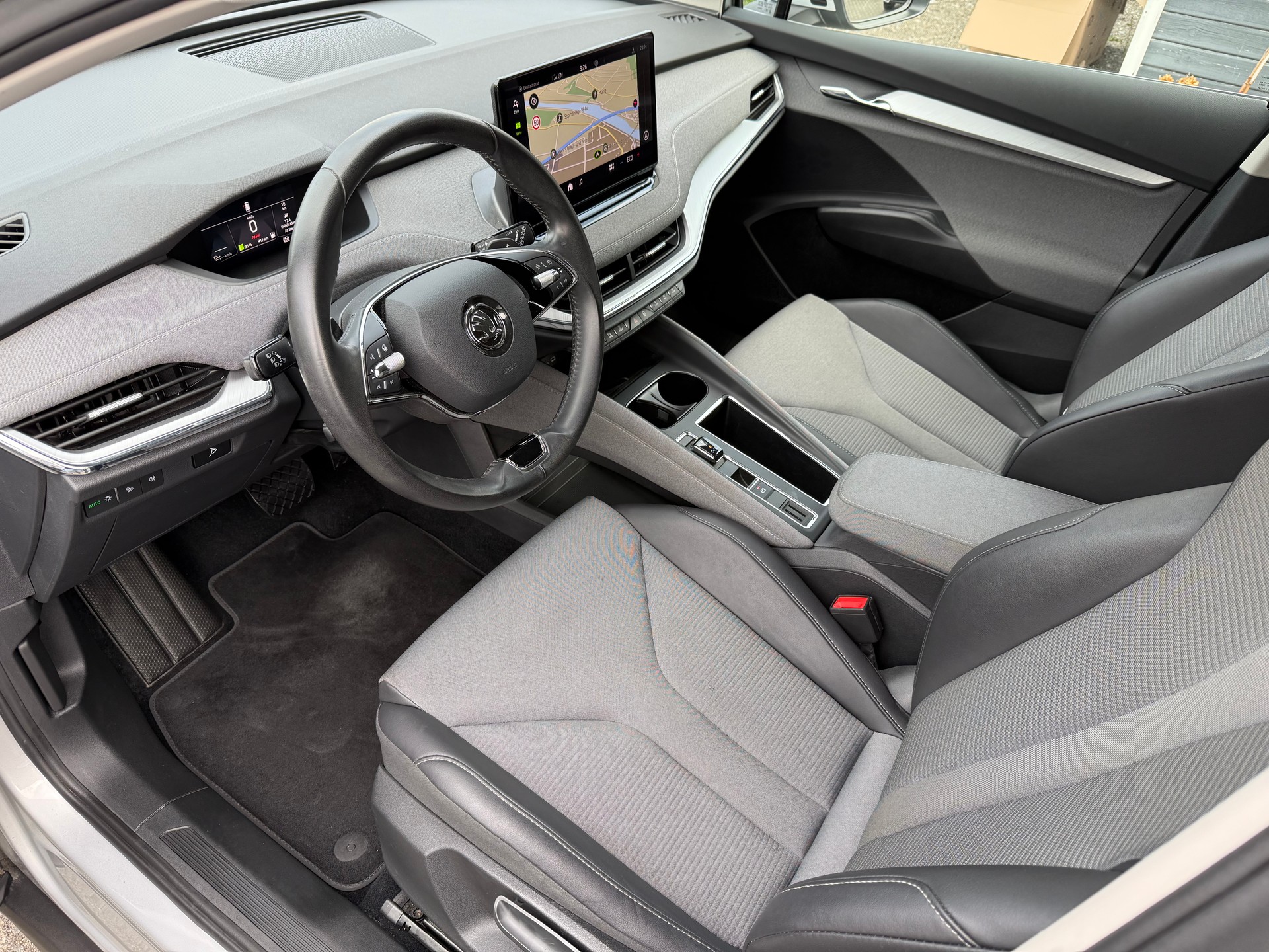 SKODA Enyaq iV 80x-image-10