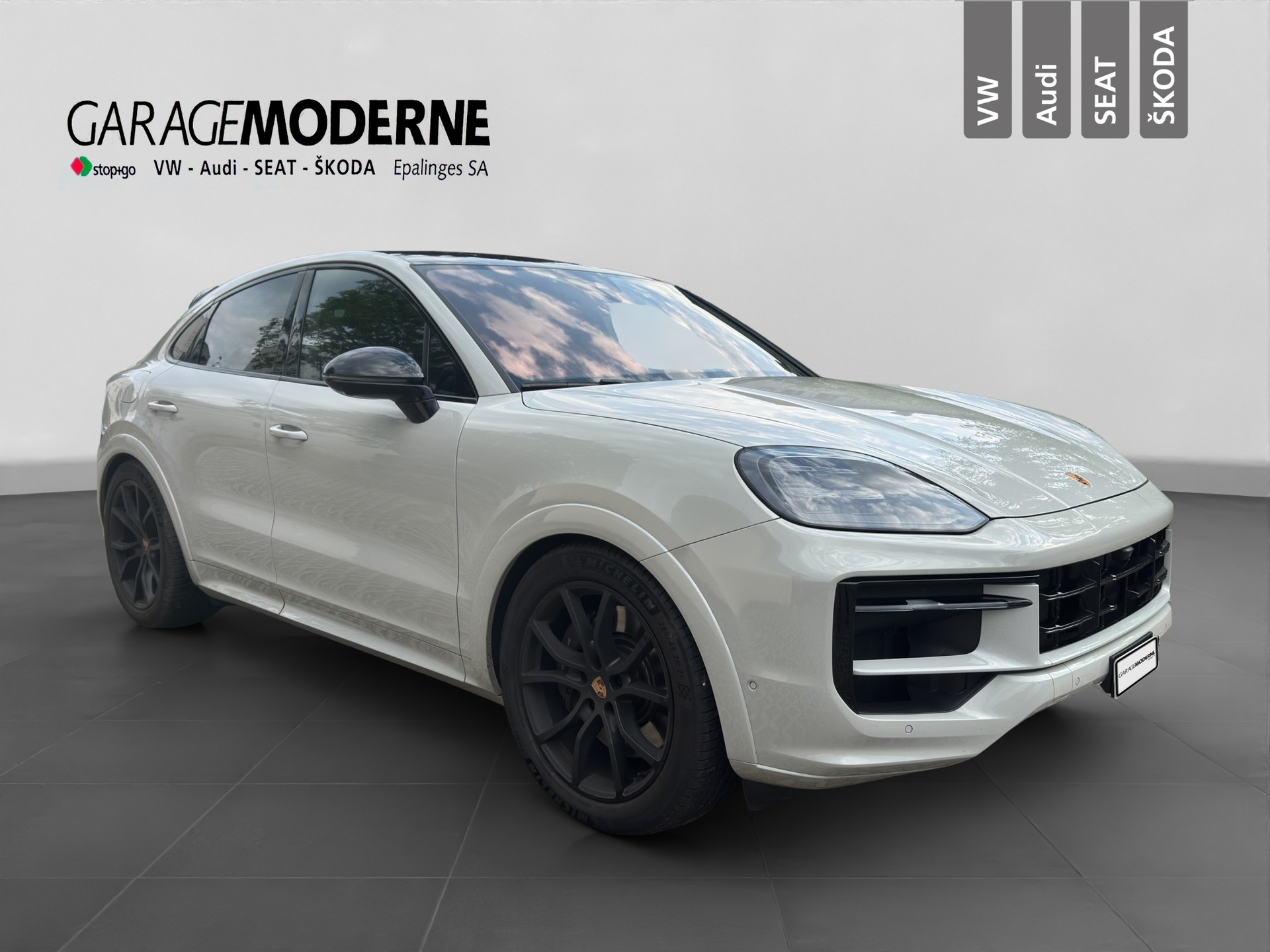 PORSCHE Cayenne Coupé GTS Tiptronic-image-0