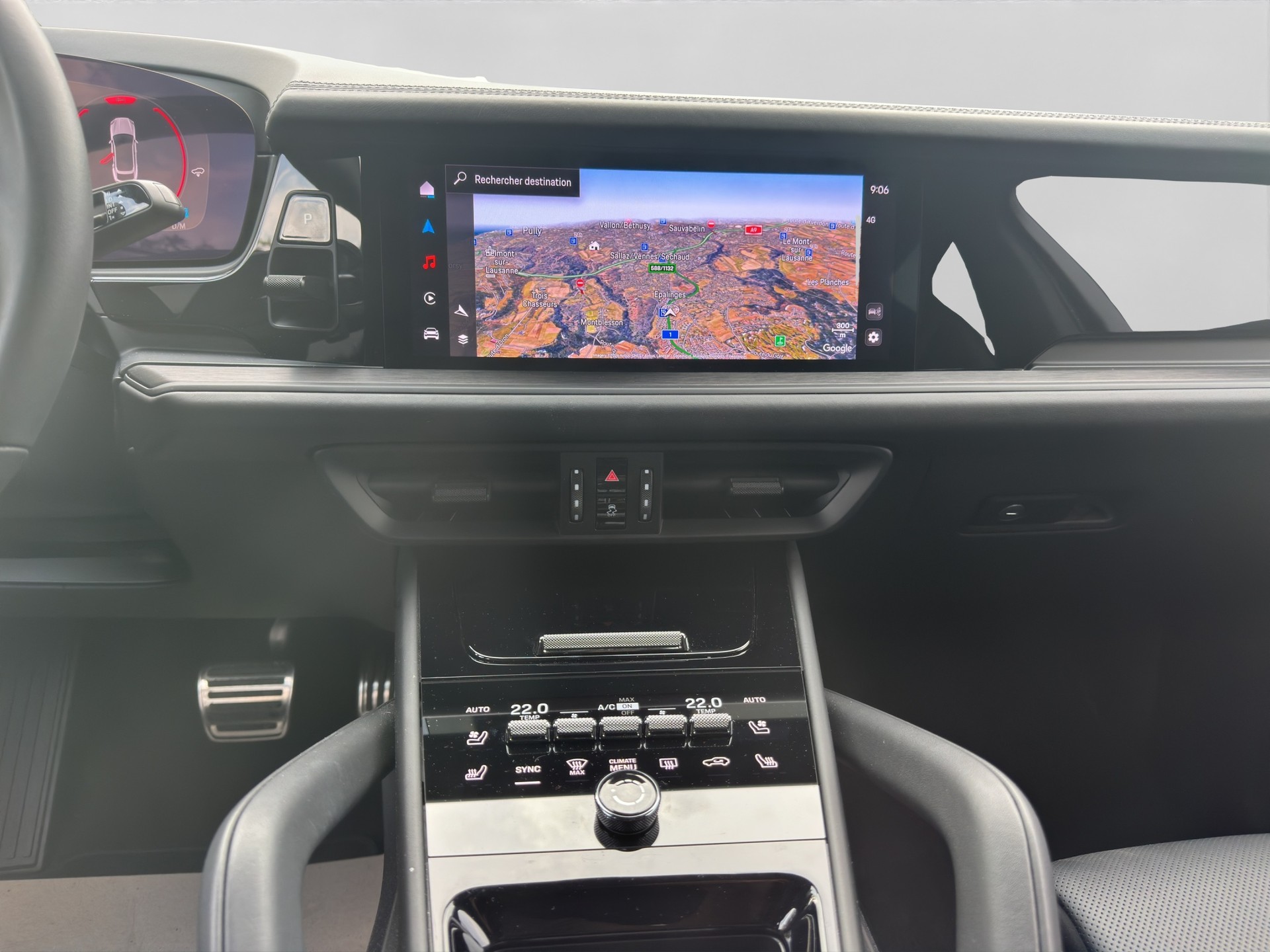 PORSCHE Cayenne Coupé GTS Tiptronic-image-13