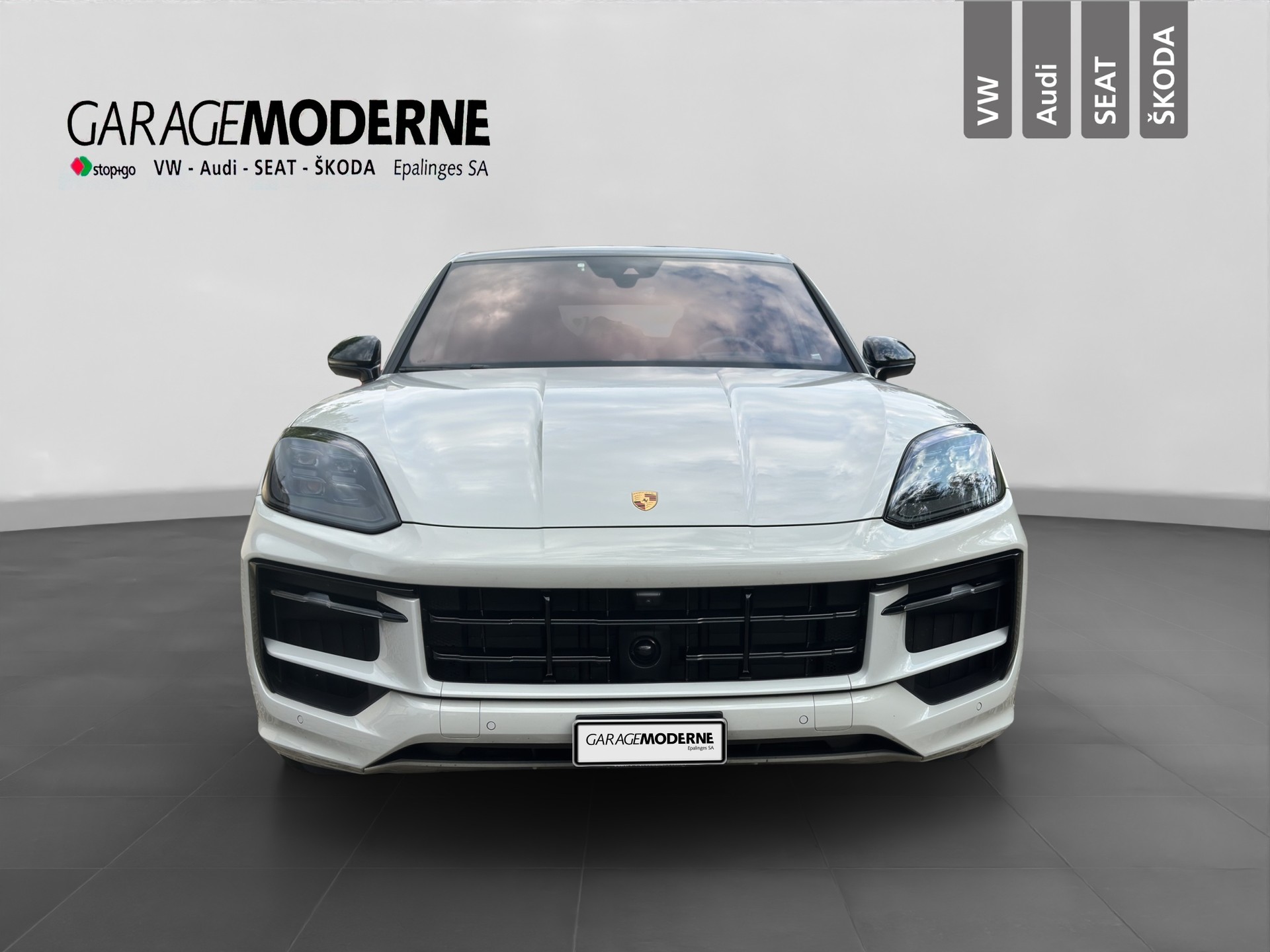 PORSCHE Cayenne Coupé GTS Tiptronic-image-1