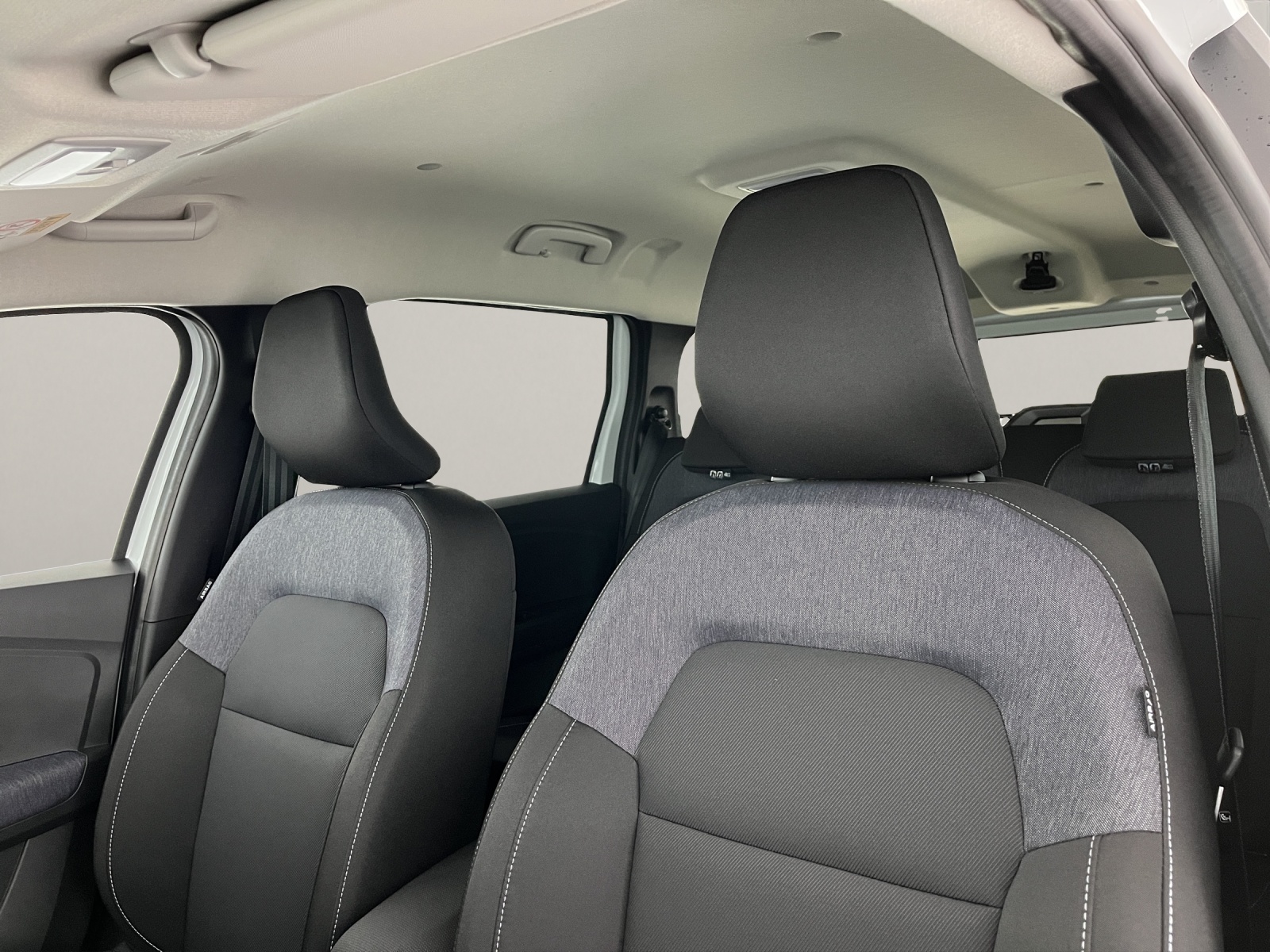 DACIA Jogger 1.8 Hybrid Expression-image-14