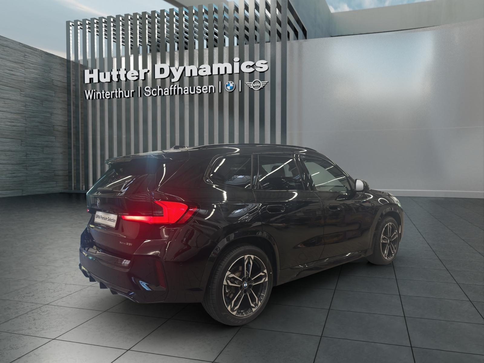 BMW X1 23i xDrive M Sportpaket-image-4