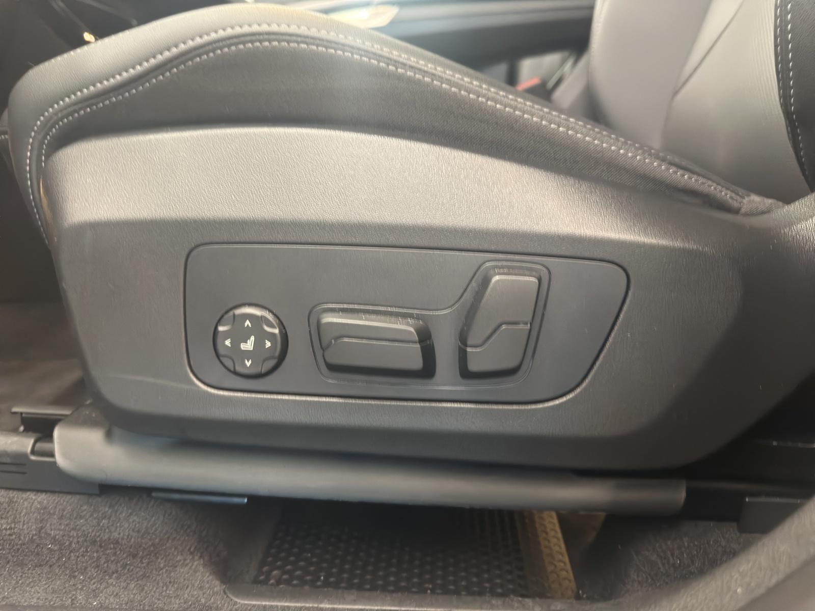 BMW X1 23i xDrive M Sportpaket-image-15