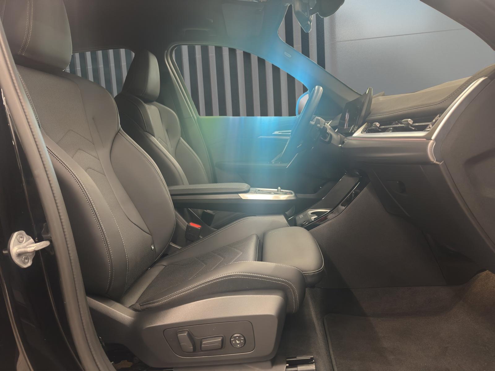 BMW X1 23i xDrive M Sportpaket-image-17