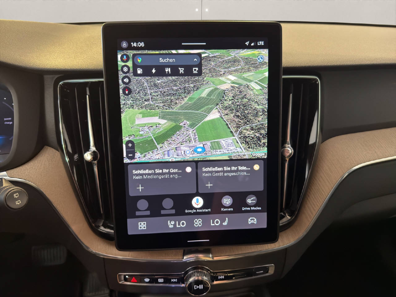 VOLVO XC60 2.0 T6 TE Plus Dark eAWD-image-9