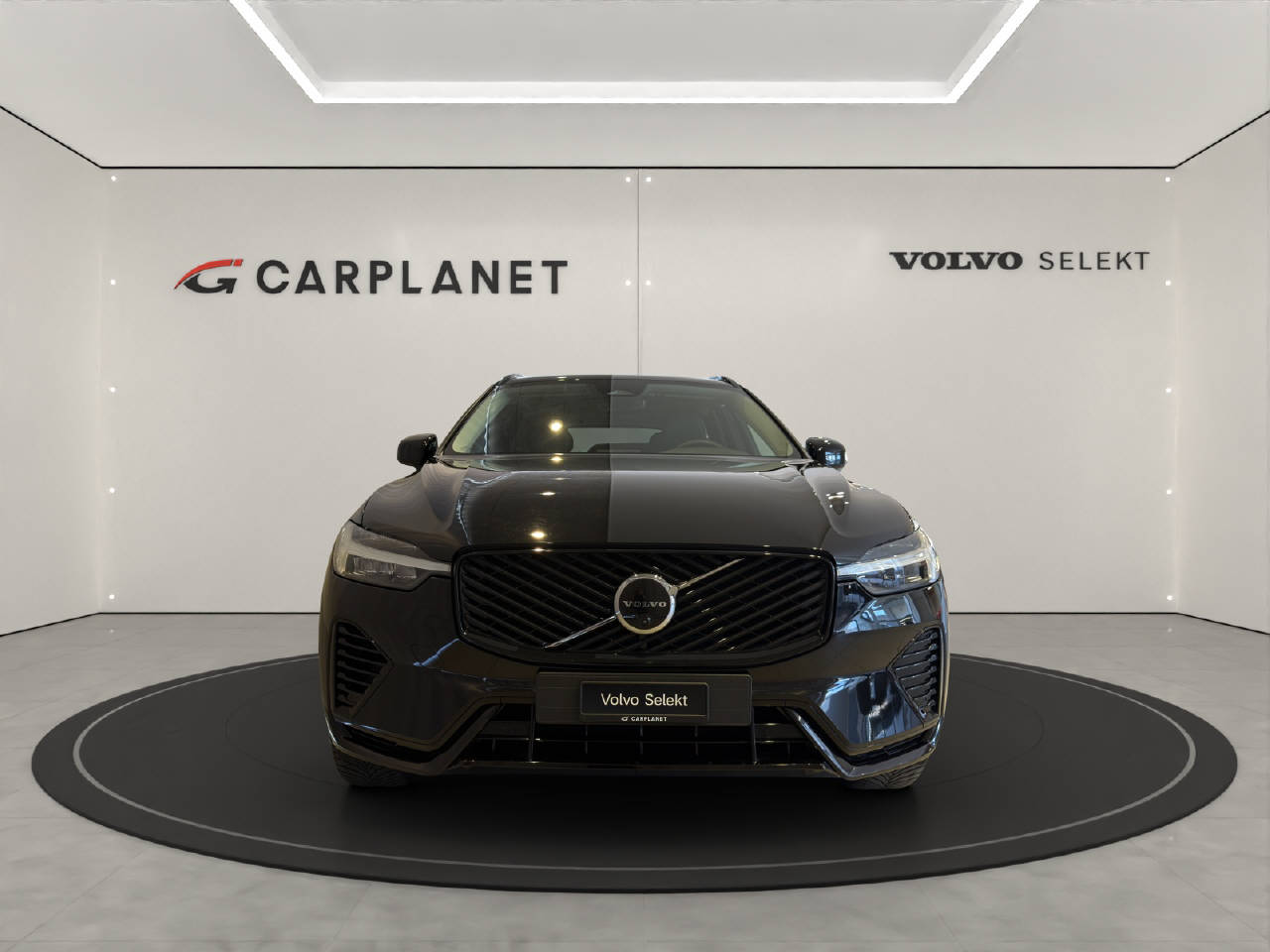 VOLVO XC60 2.0 T6 TE Plus Dark eAWD-image-1