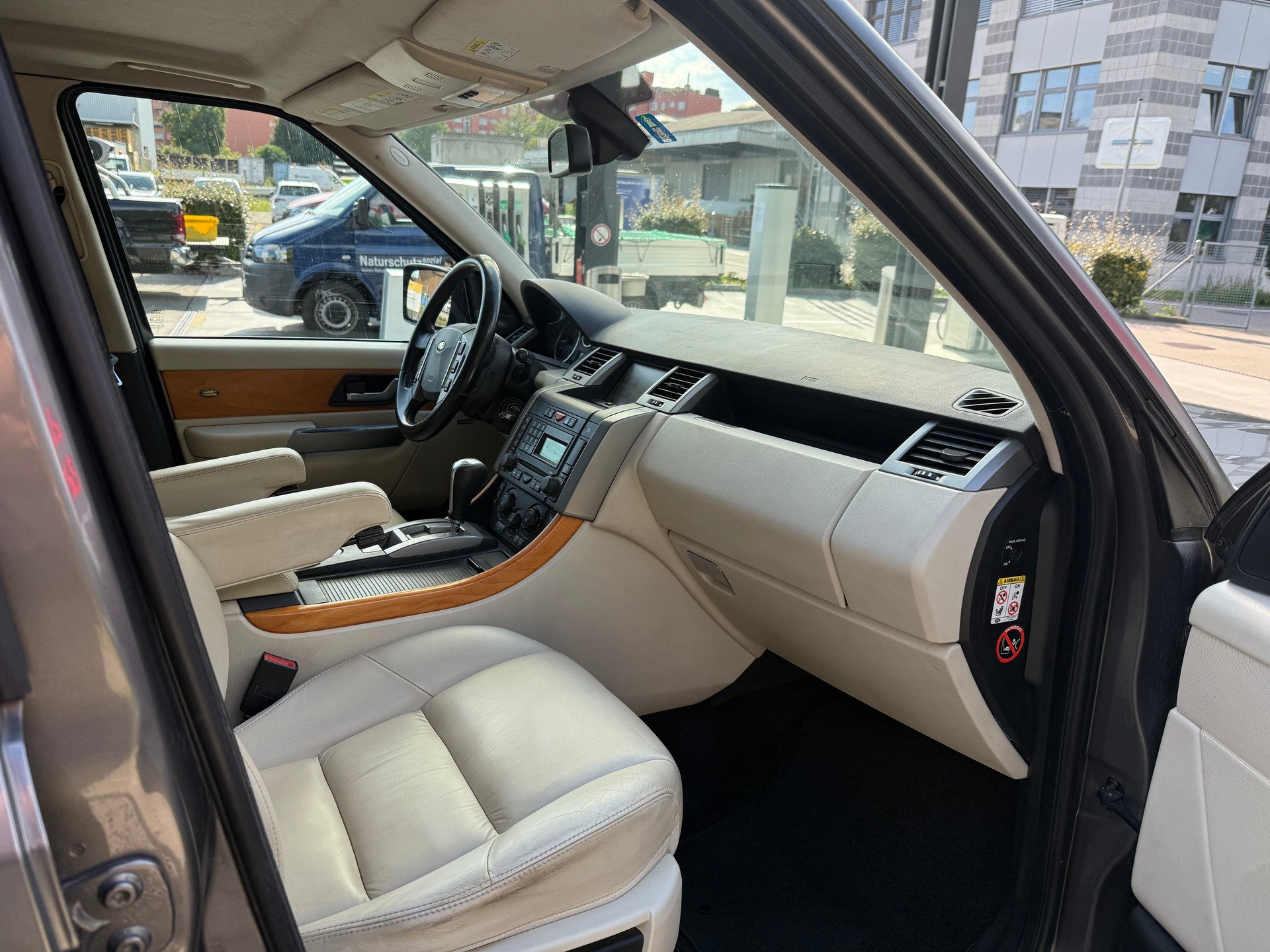 LAND ROVER Range Rover Sport 3.6 Td8 HSE Automatic / Läuft super / AHK 3500kg-image-6