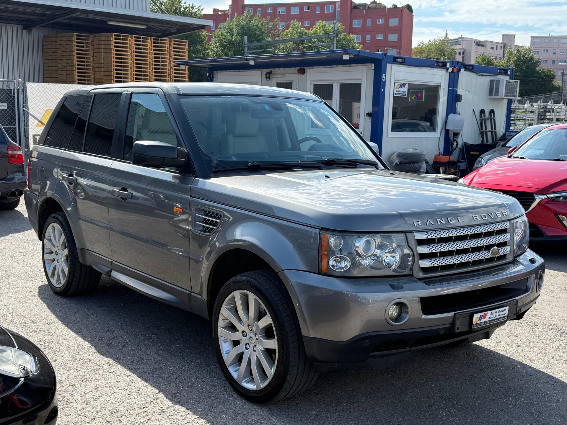 LAND ROVER Range Rover Sport 3.6 Td8 HSE Automatic / Läuft super / AHK 3500kg-image-2