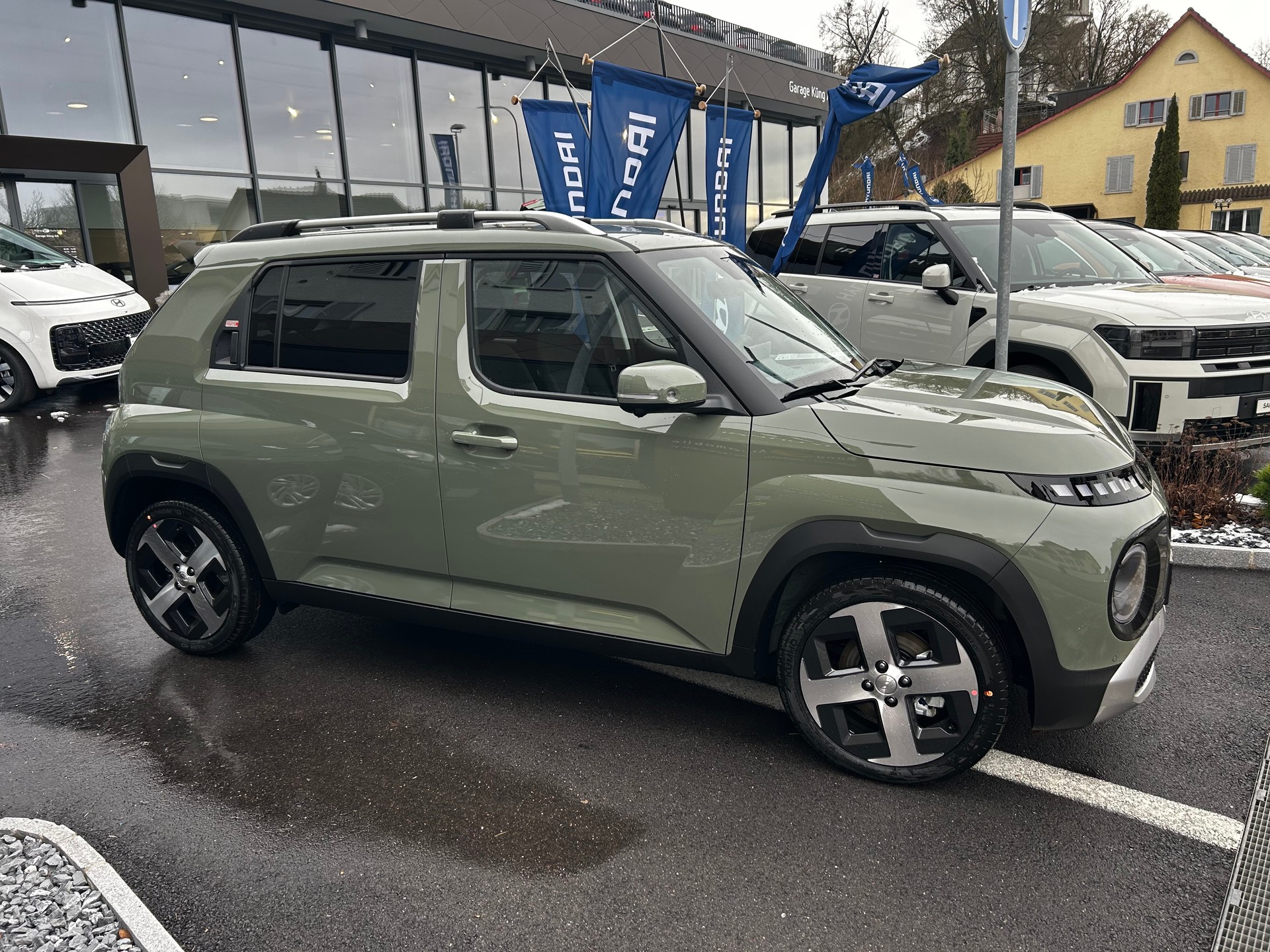 HYUNDAI Inster 49kWh Vertex-image-3