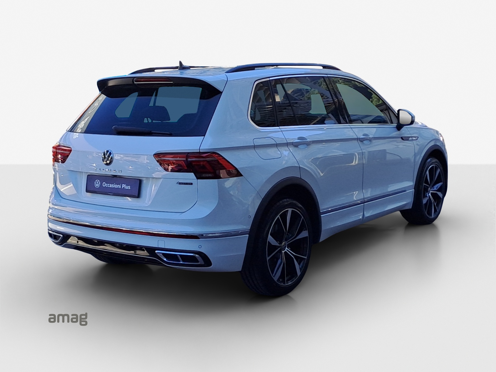 VW Tiguan 2.0TSI R-Line 4Motion DSG-image-4