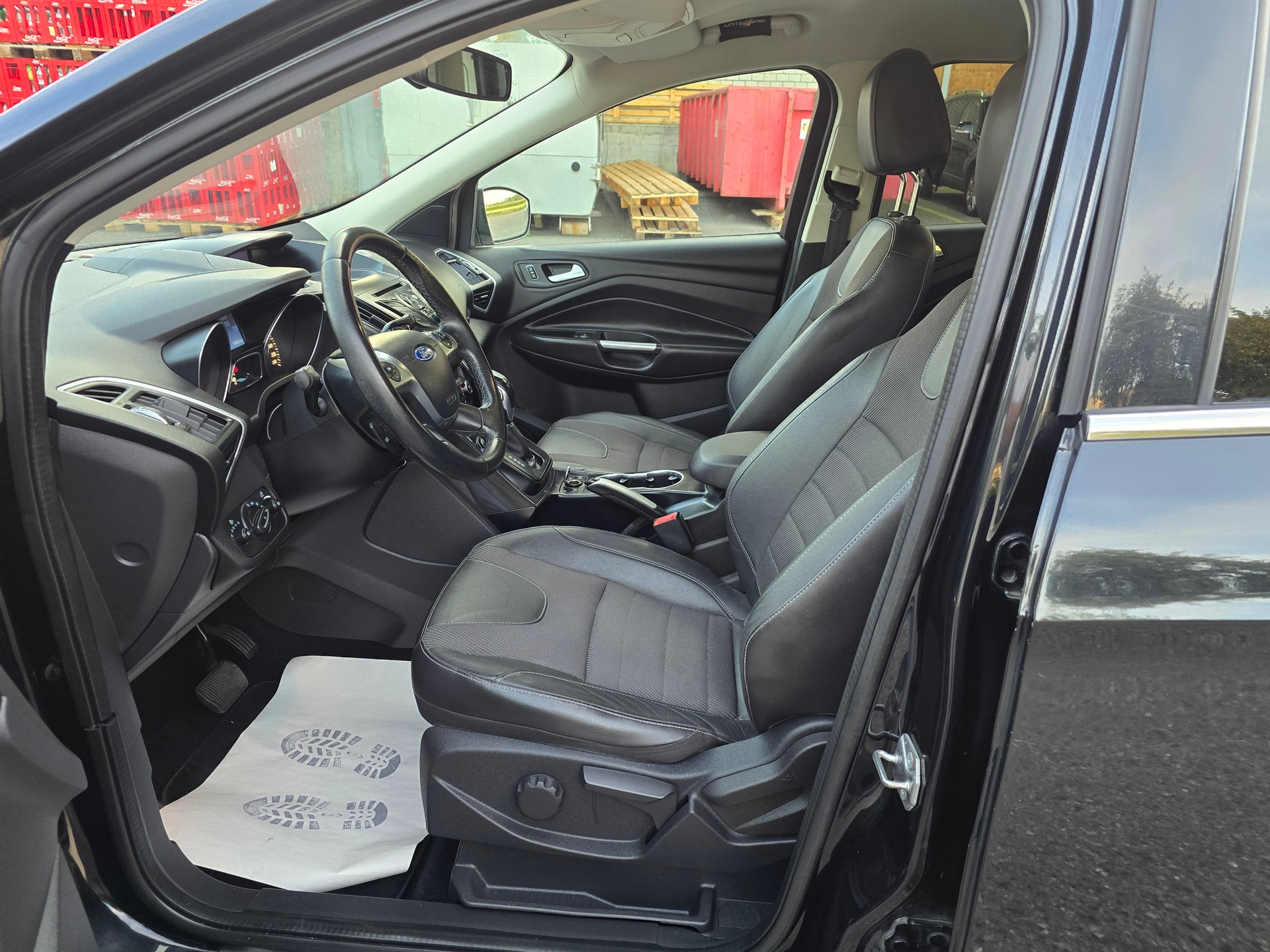 FORD Kuga 2.0 TDCi Titanium 4WD PowerShift-image-10