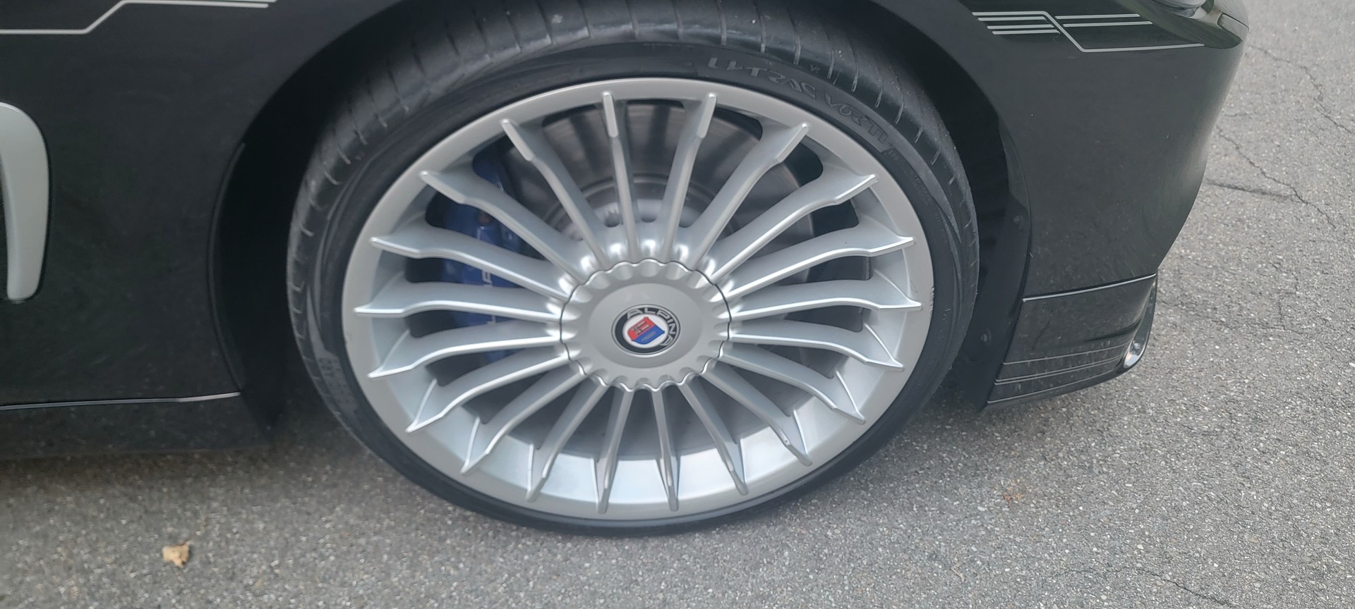 BMW-ALPINA 3.0 S Biturbo-image-11