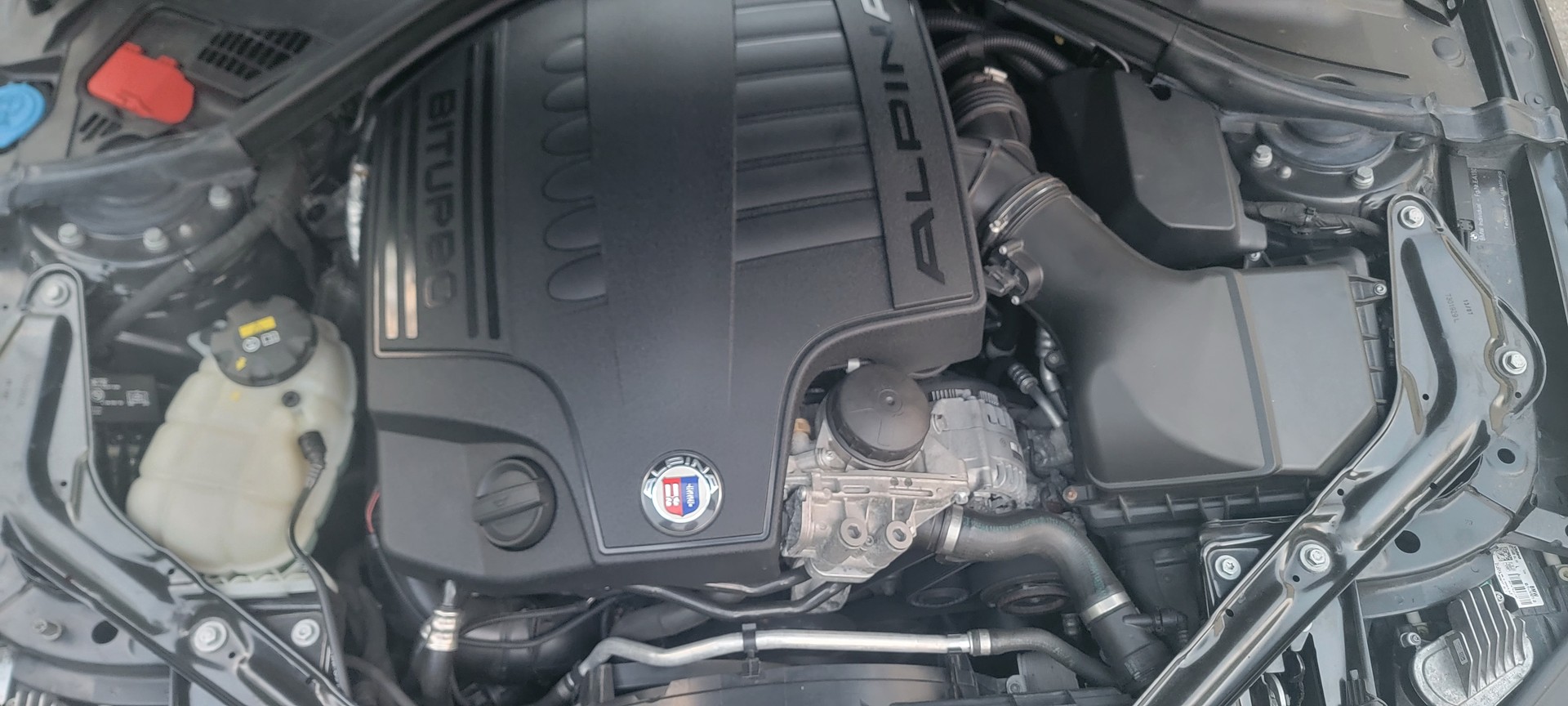BMW-ALPINA 3.0 S Biturbo-image-10