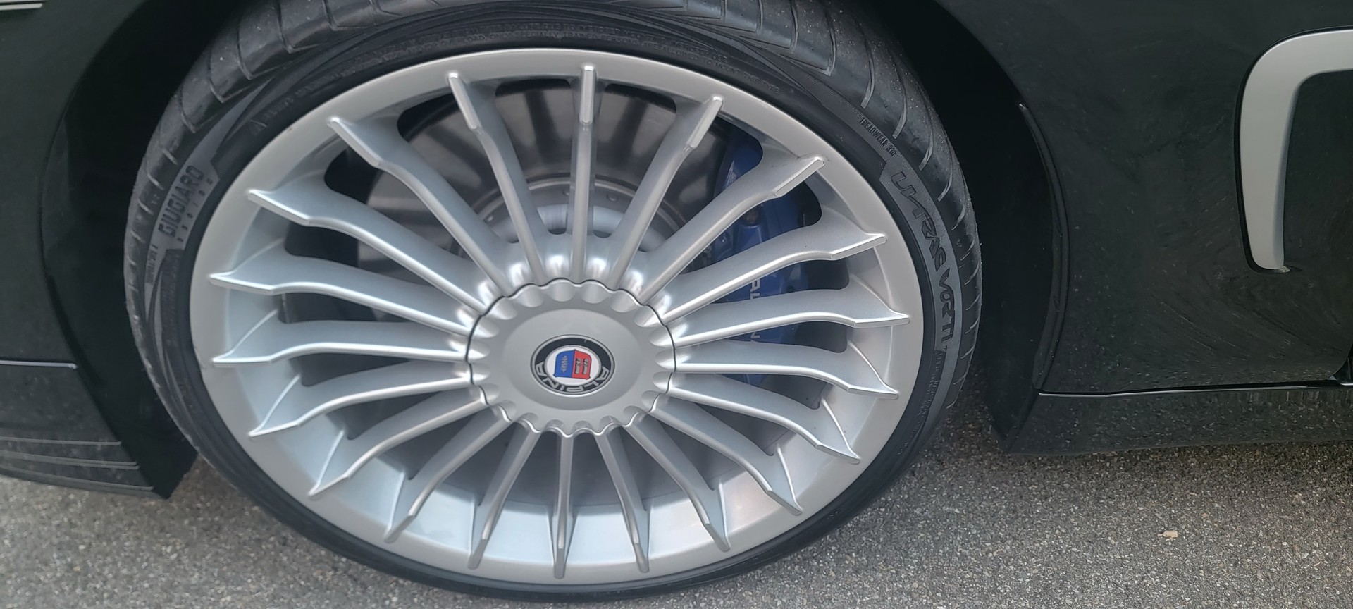 BMW-ALPINA 3.0 S Biturbo-image-14