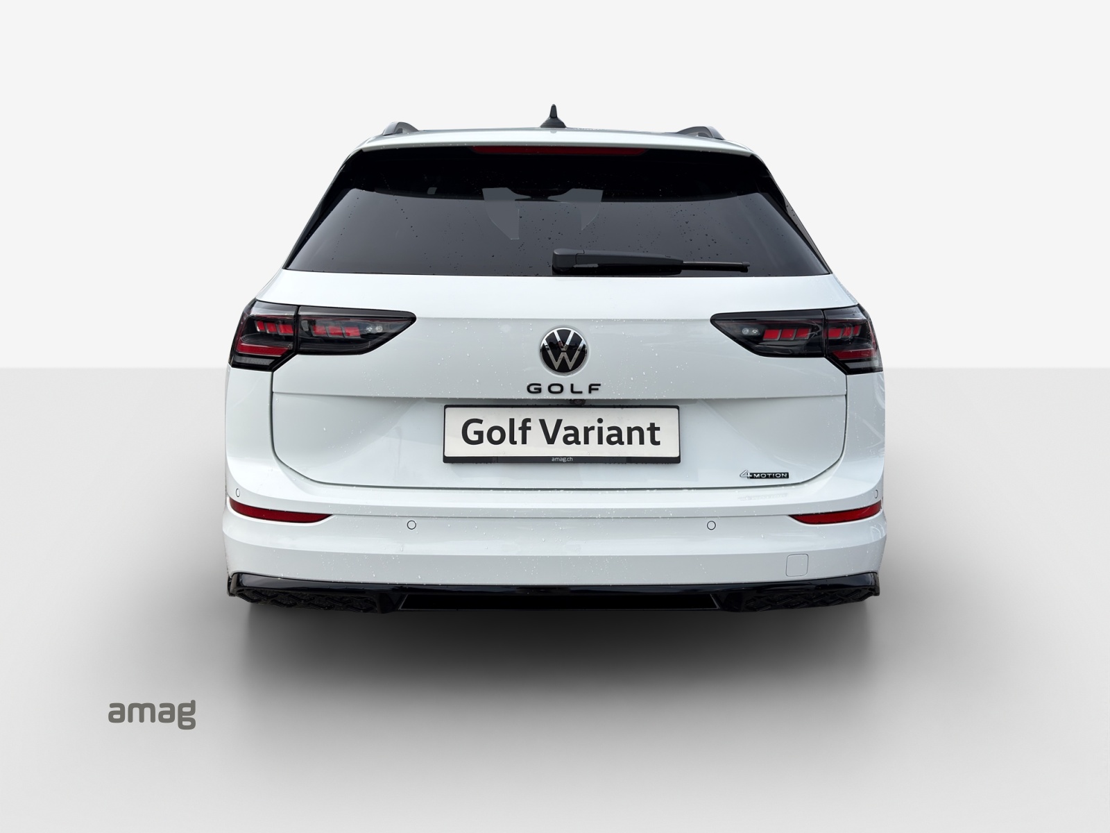 VW Golf Variant 2.0 TSI R-Line DSG 4 Motion-image-3