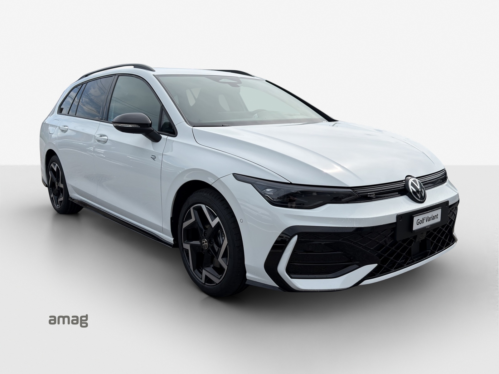 VW Golf Variant 2.0 TSI R-Line DSG 4 Motion-image-5
