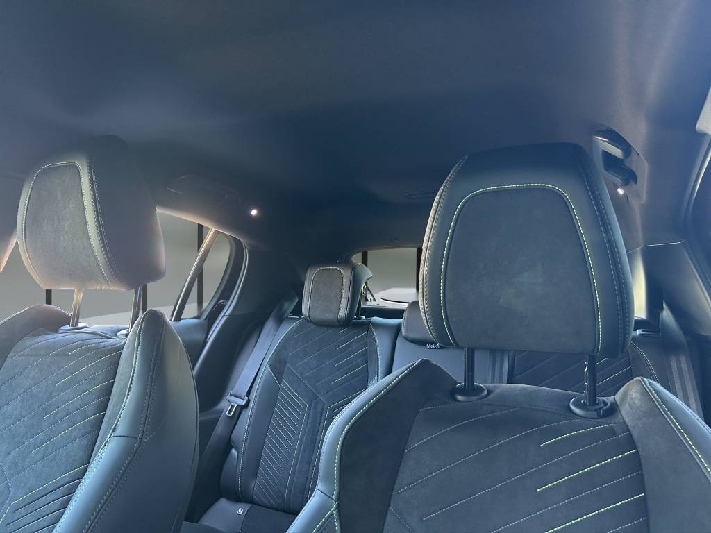 PEUGEOT 208 Elektrik 115kW GT-image-9