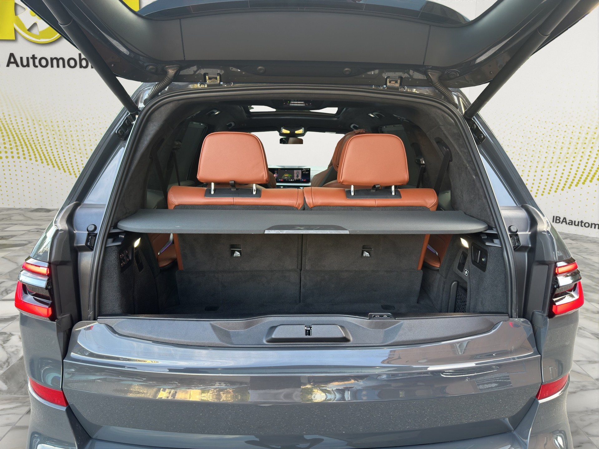 BMW X7 xDrive 48V 40d M Sport Pro (CH) FACELIFT AHK INDIVIDUAL 6 Sitze-image-8
