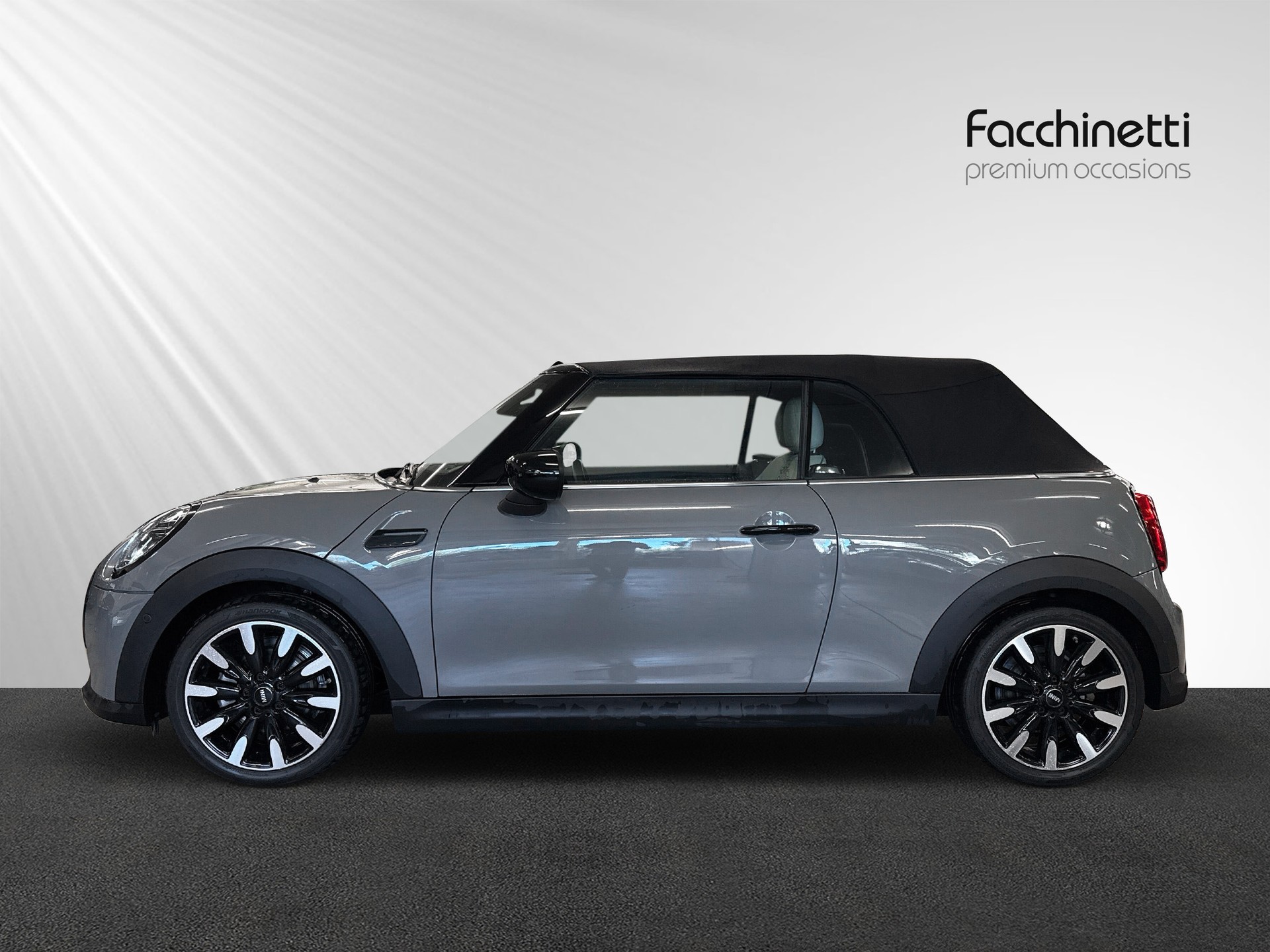 MINI Cooper Cabriolet DKG-image-1
