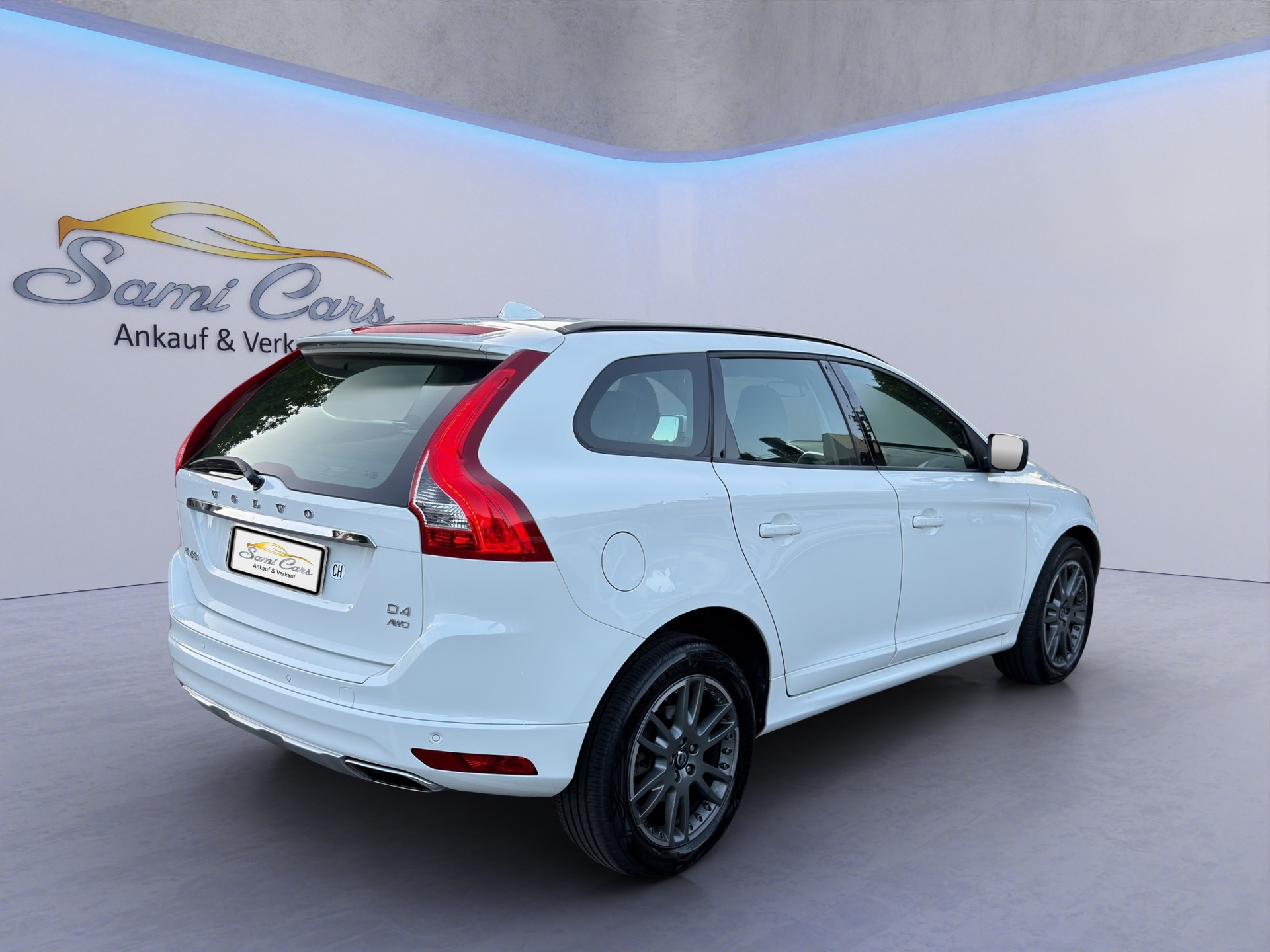 VOLVO XC60 D4 AWD Momentum Geartronic-image-4