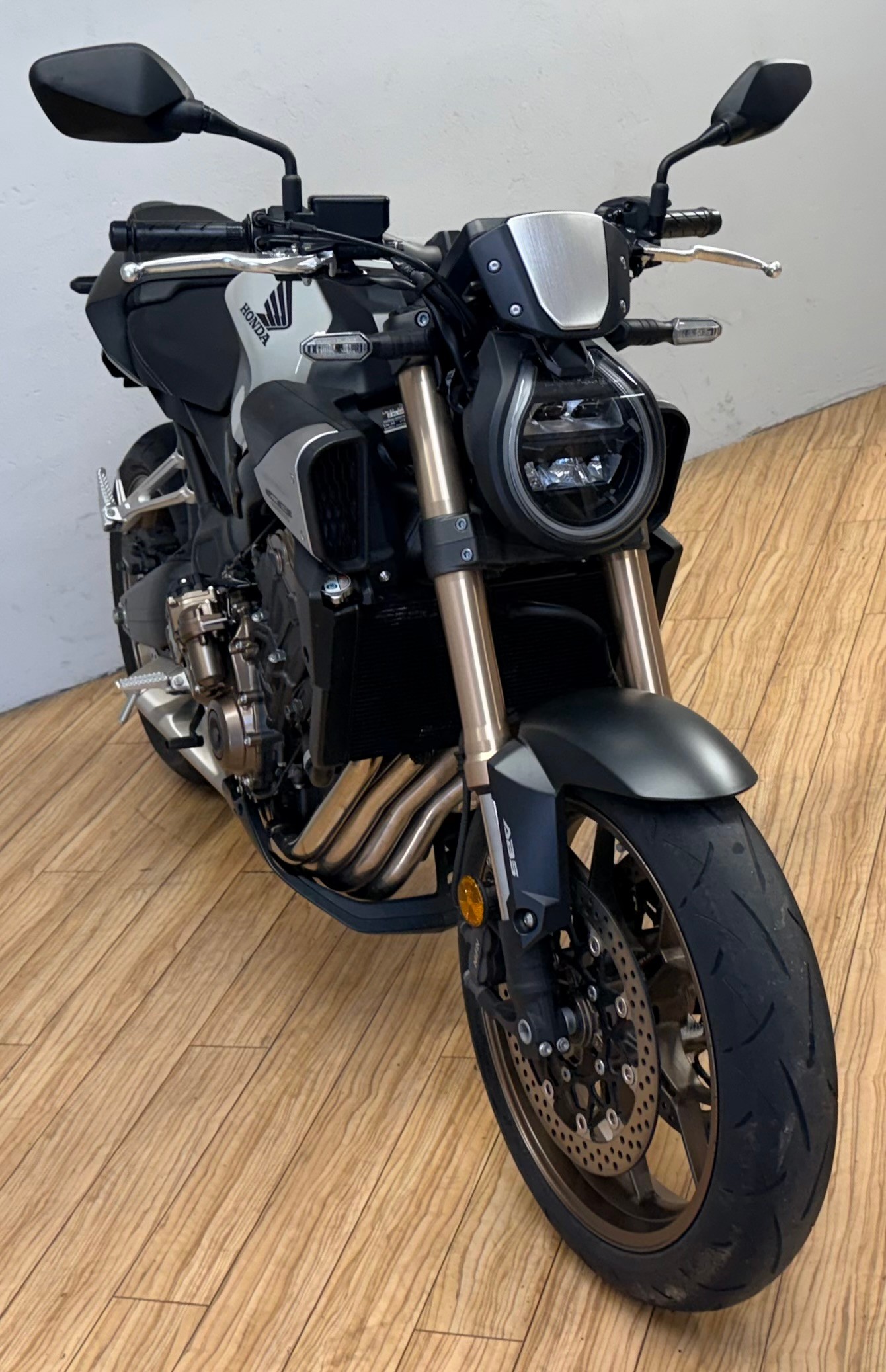 HONDA CB 650 R E-Clutch (35kW)