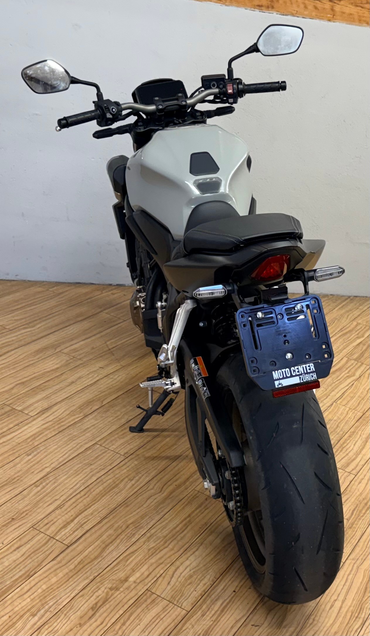 HONDA CB 650 R E-Clutch (35kW)-image-4
