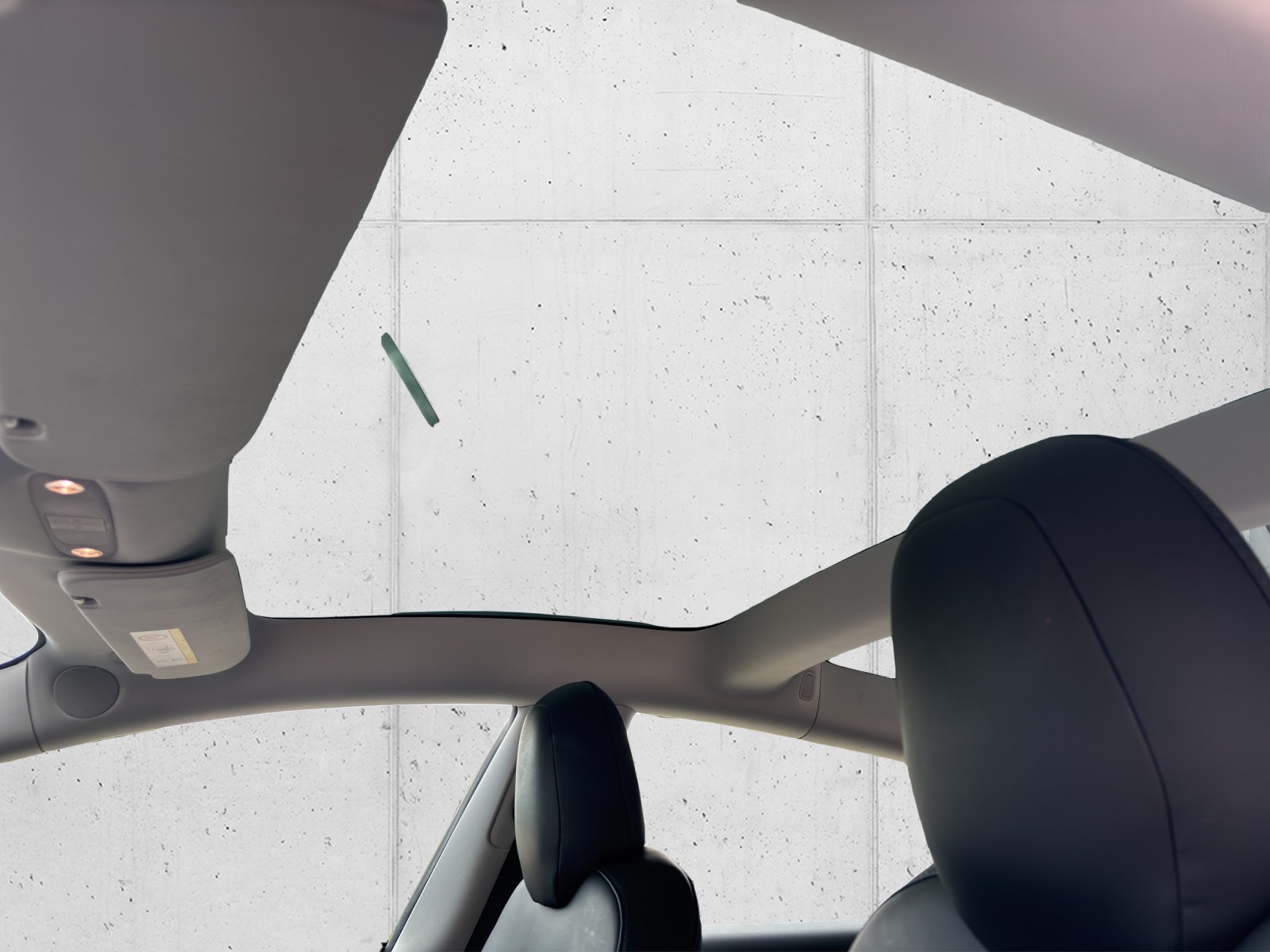 TESLA Model 3 Performance Dual Motor AWD mit Panorama-Glasdach, Assistenzsysteme für teilautonomes Fahren und Winterräder-image-22