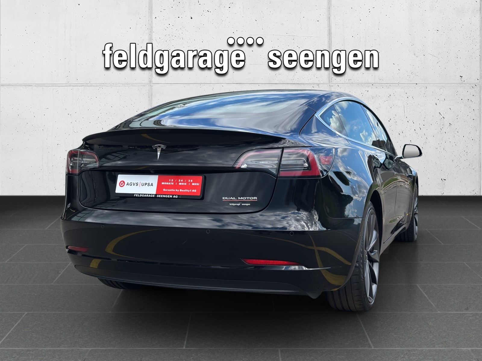 TESLA Model 3 Performance Dual Motor AWD mit Panorama-Glasdach, Assistenzsysteme für teilautonomes Fahren und Winterräder-image-4