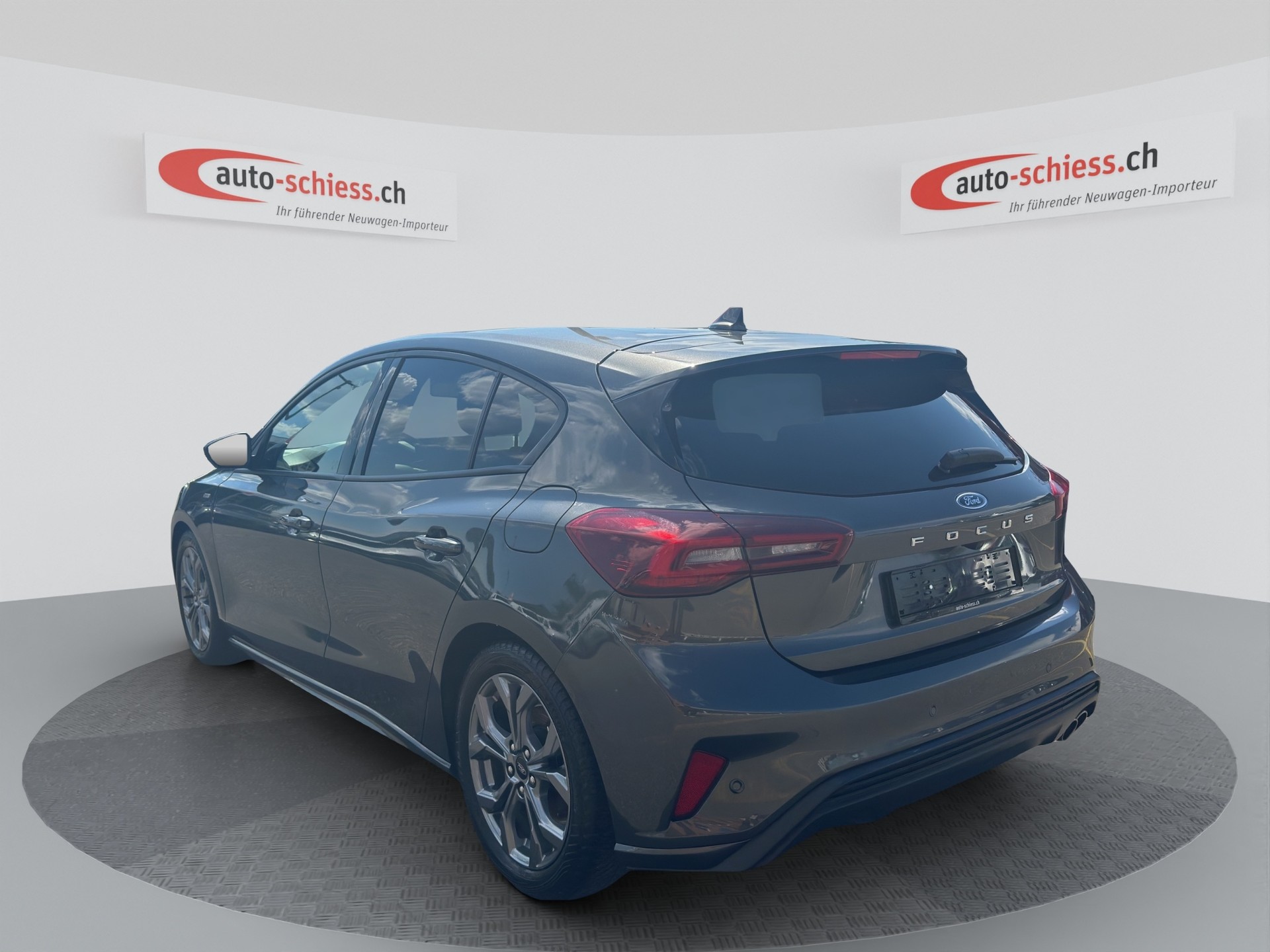 FORD Focus 1.5 TDCi EcoBlue ST-Line Automatic-image-2
